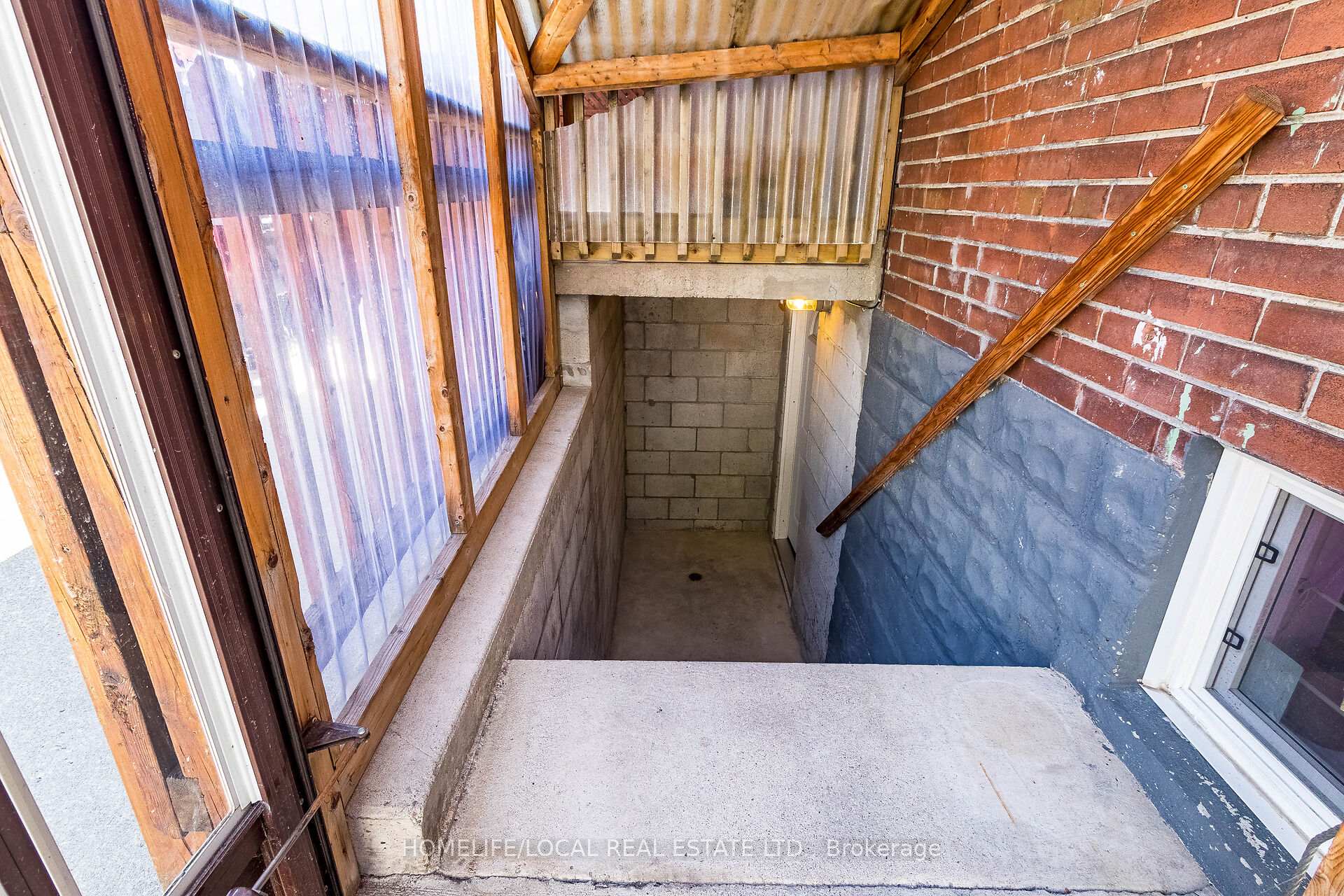 Photo 41 of 41 Rusholme Drive, Toronto, Little Portugal — HOMEH