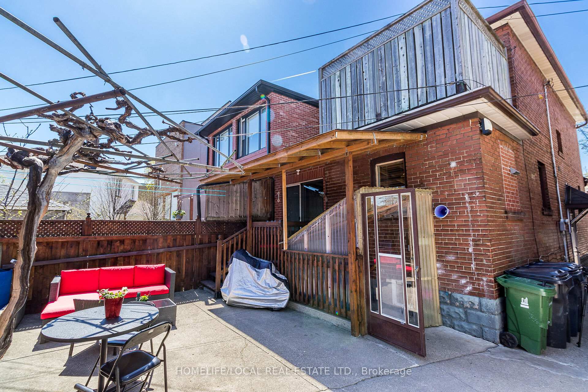Photo 44 of 41 Rusholme Drive, Toronto, Little Portugal — HOMEH