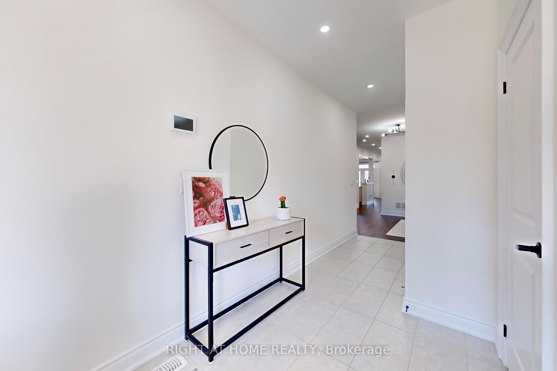 Photo 3 of 1348 Blackmore Street, Innisfil, Alcona — HOMEH