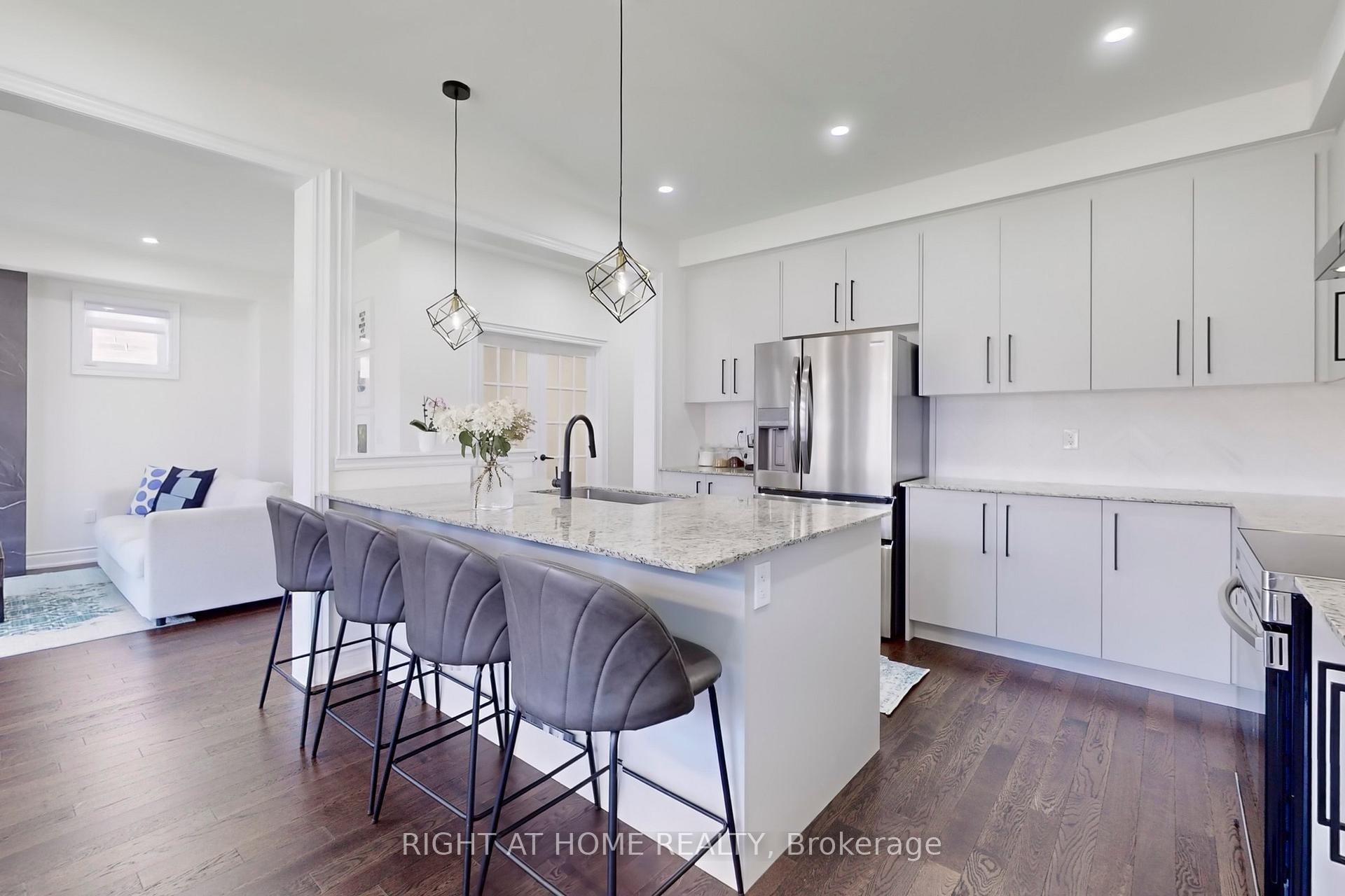Photo 11 of 1348 Blackmore Street, Innisfil, Alcona — HOMEH
