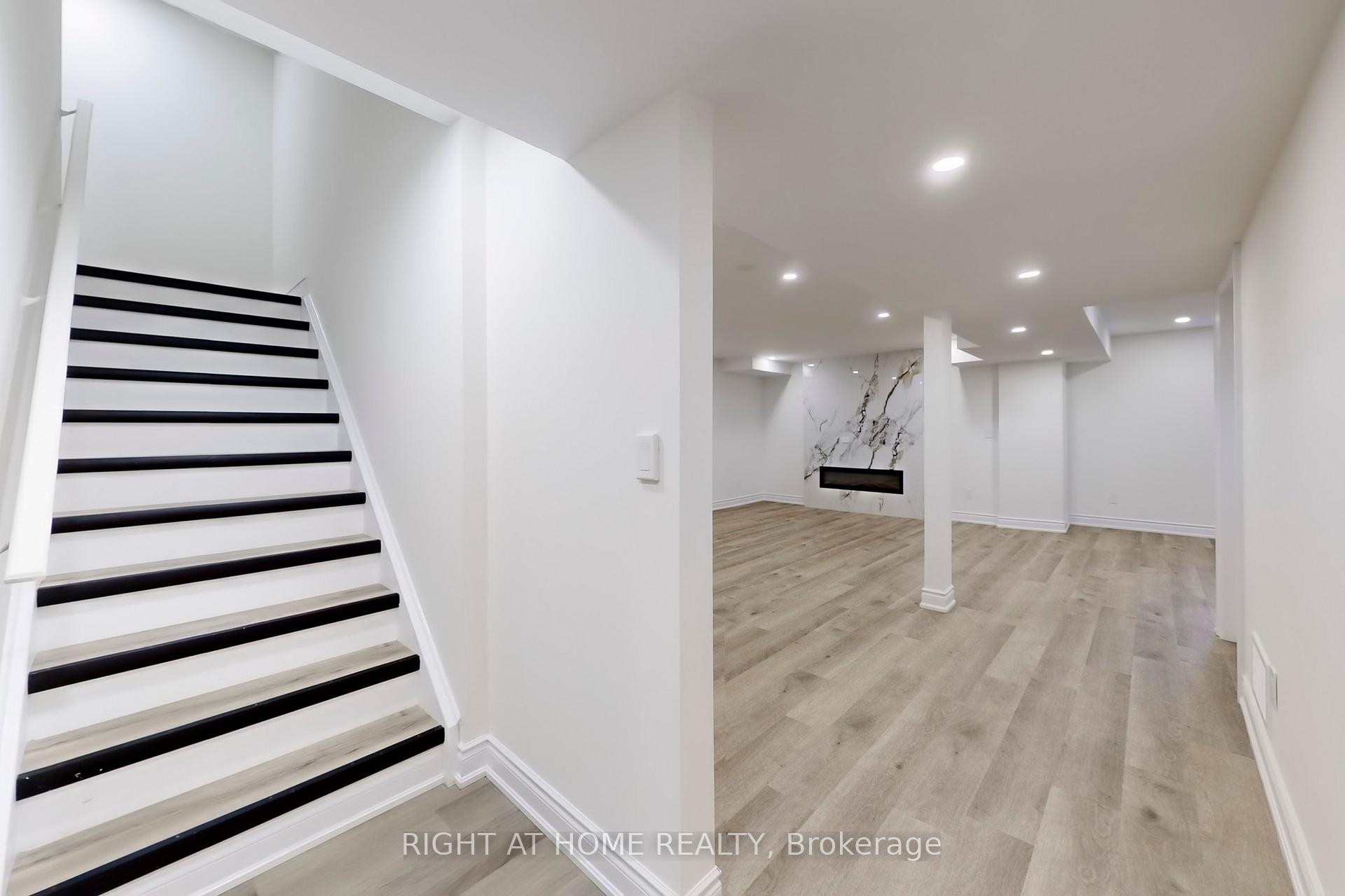 Photo 32 of 1348 Blackmore Street, Innisfil, Alcona — HOMEH