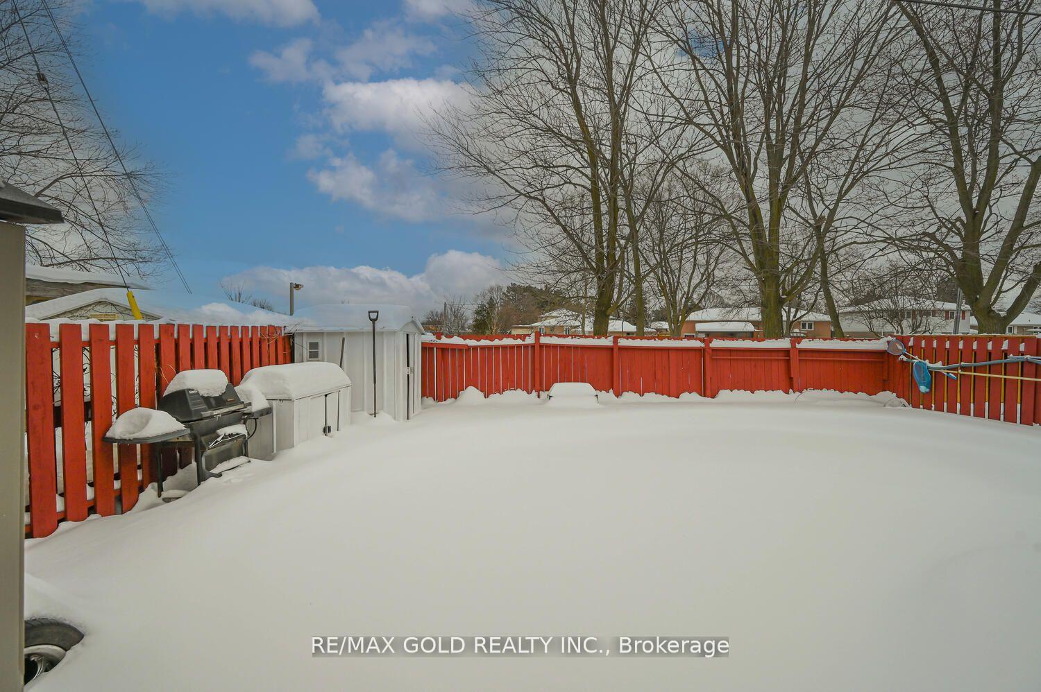 Photo 38 of 29 Doncaster Drive, Brampton, Southgate — HOMEH