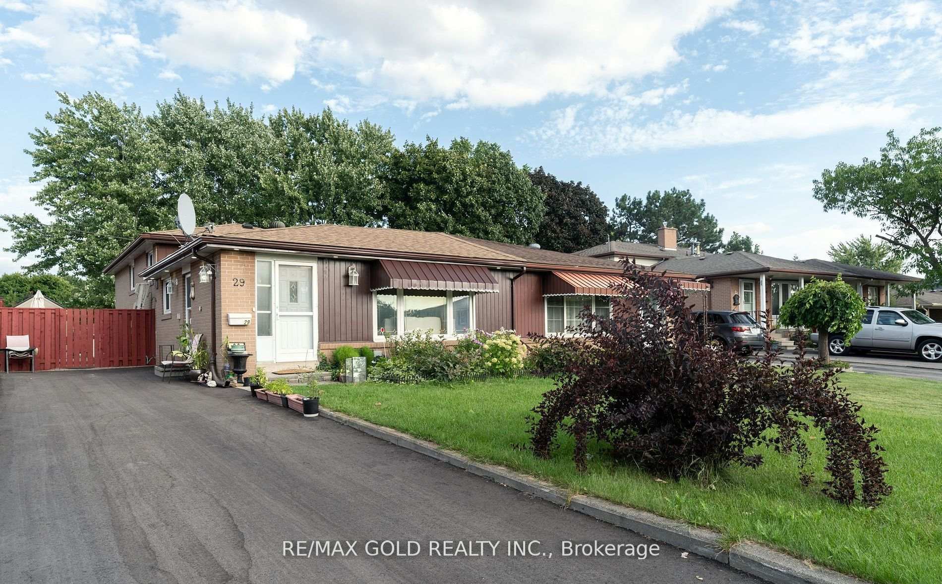 Photo 36 of 29 Doncaster Drive, Brampton, Southgate — HOMEH