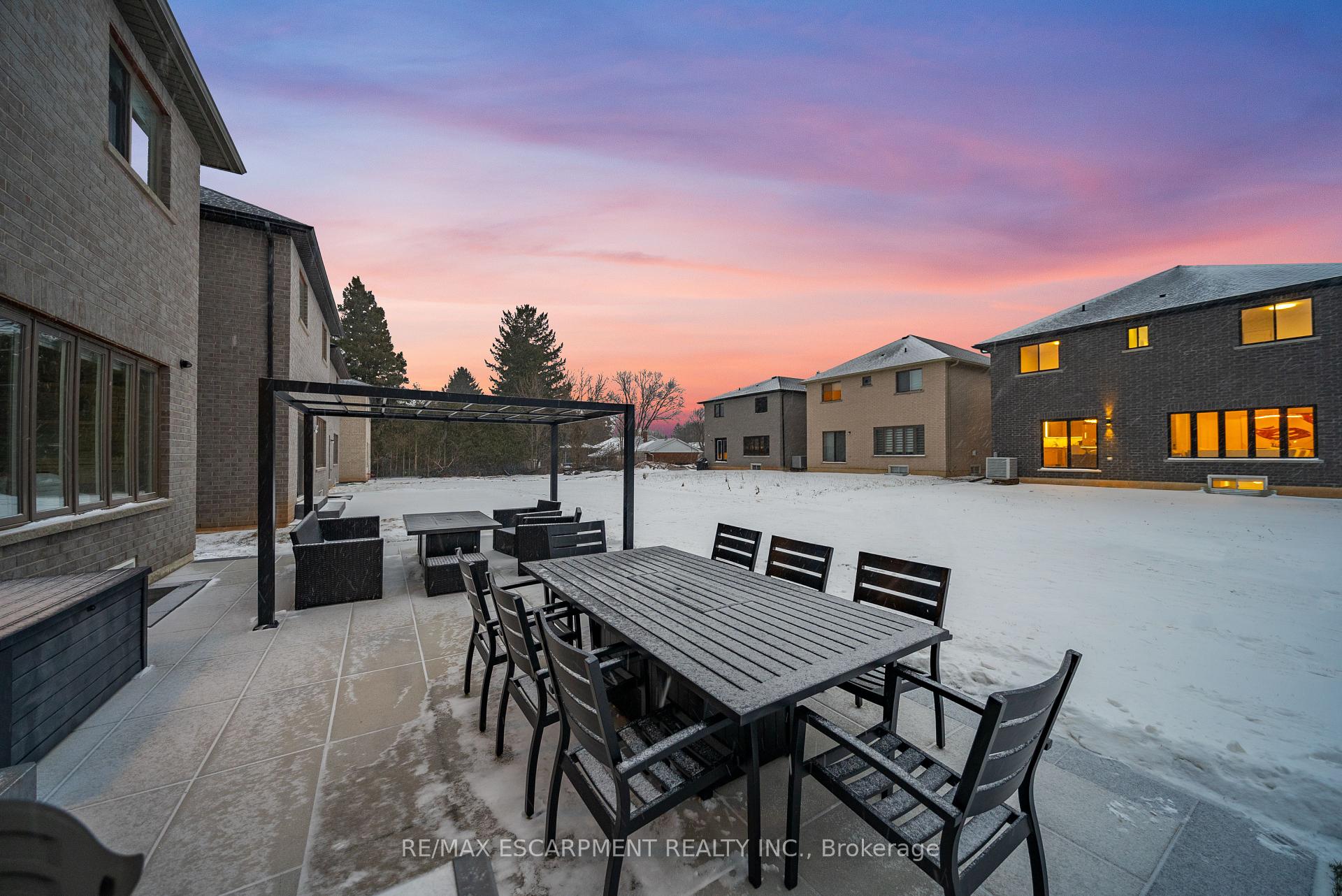 Photo 46 of 36 Miller Drive, Hamilton, Ancaster — HOMEH
