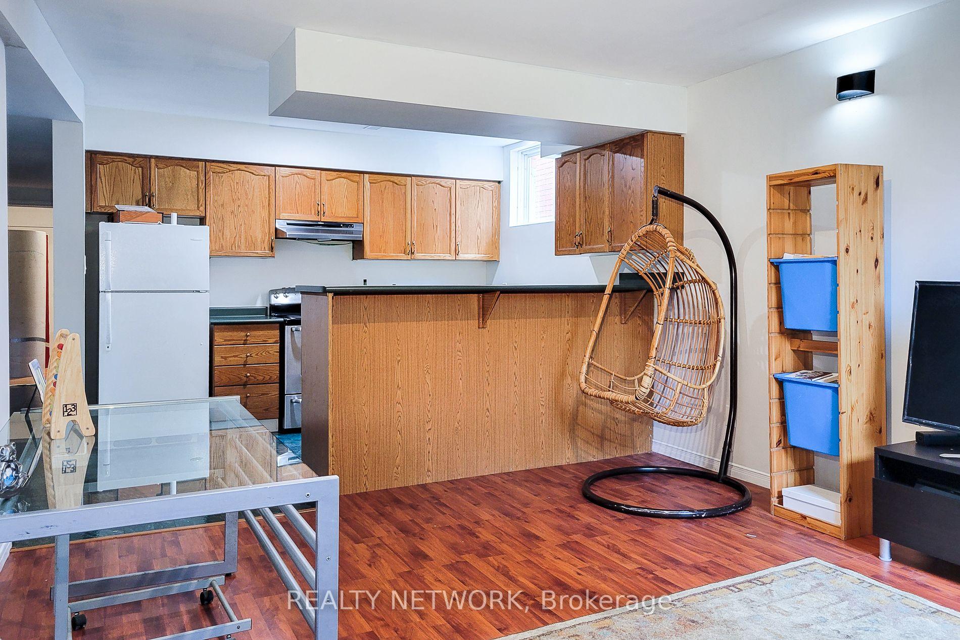 Photo 12 of 2 Silverton Drive, Hamilton, Templemead — HOMEH