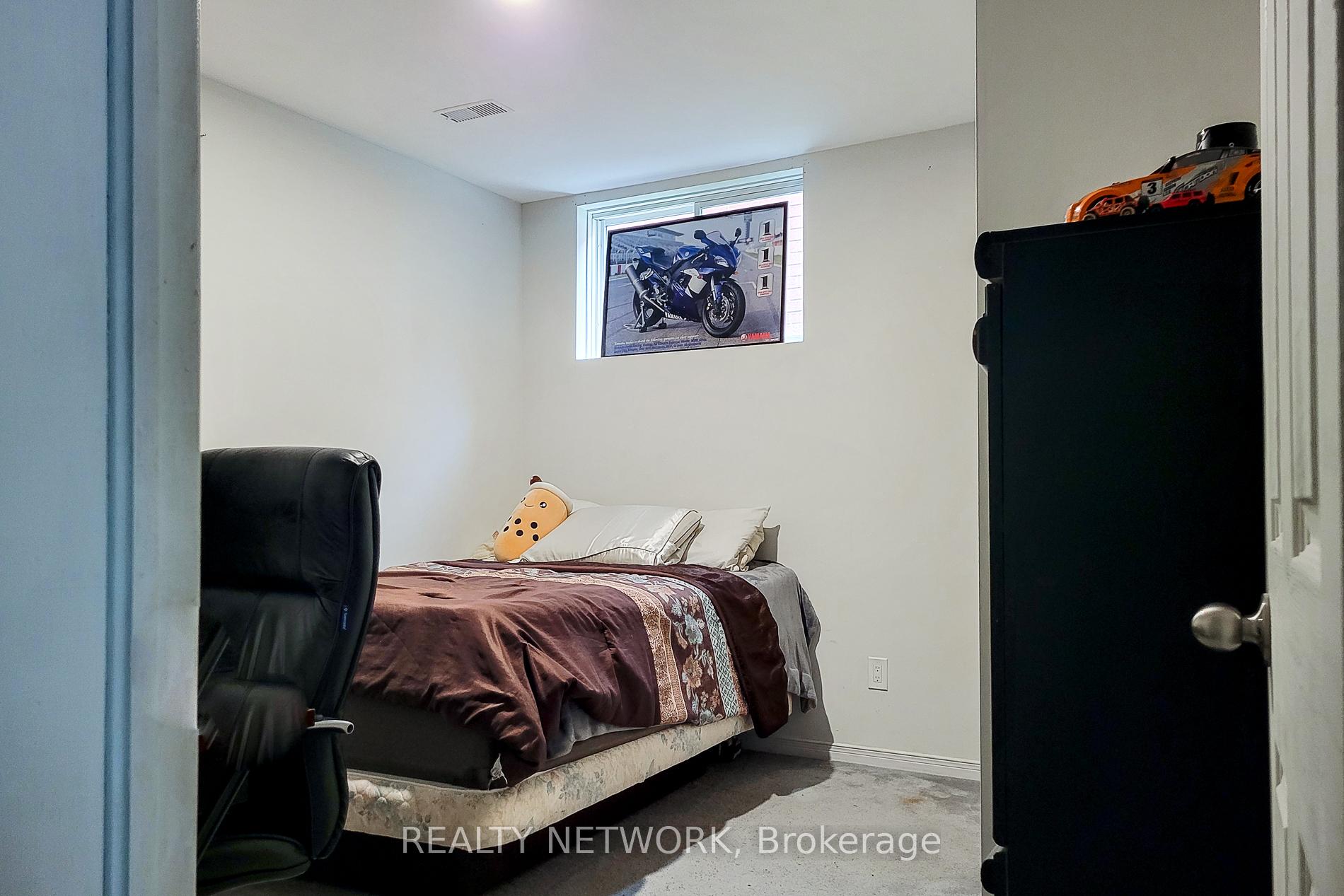 Photo 16 of 2 Silverton Drive, Hamilton, Templemead — HOMEH