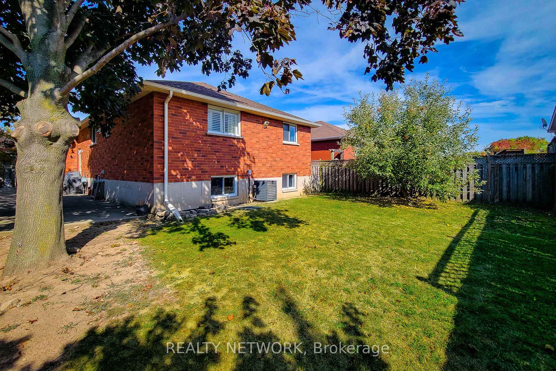 Photo 22 of 2 Silverton Drive, Hamilton, Templemead — HOMEH