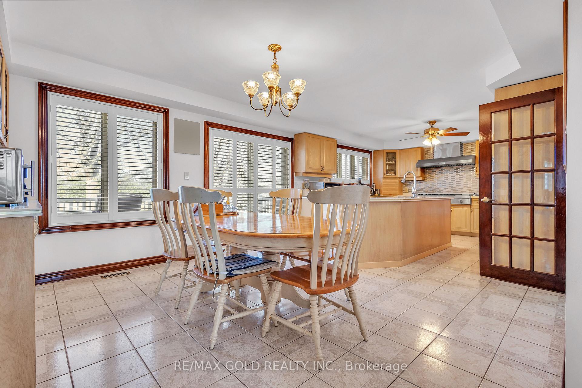 Photo 9 of 21 Leone Lane, Brampton, Bram East — HOMEH
