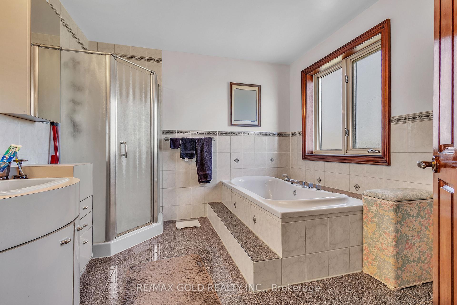 Photo 30 of 21 Leone Lane, Brampton, Bram East — HOMEH