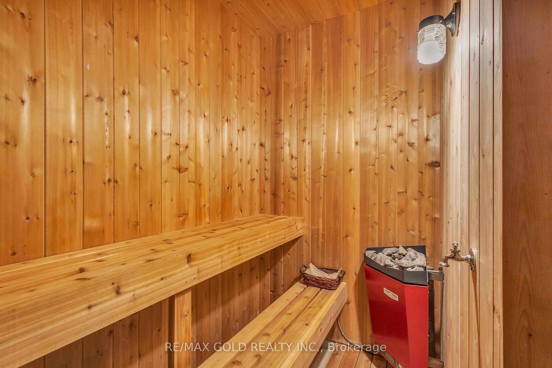 Photo 33 of 21 Leone Lane, Brampton, Bram East — HOMEH