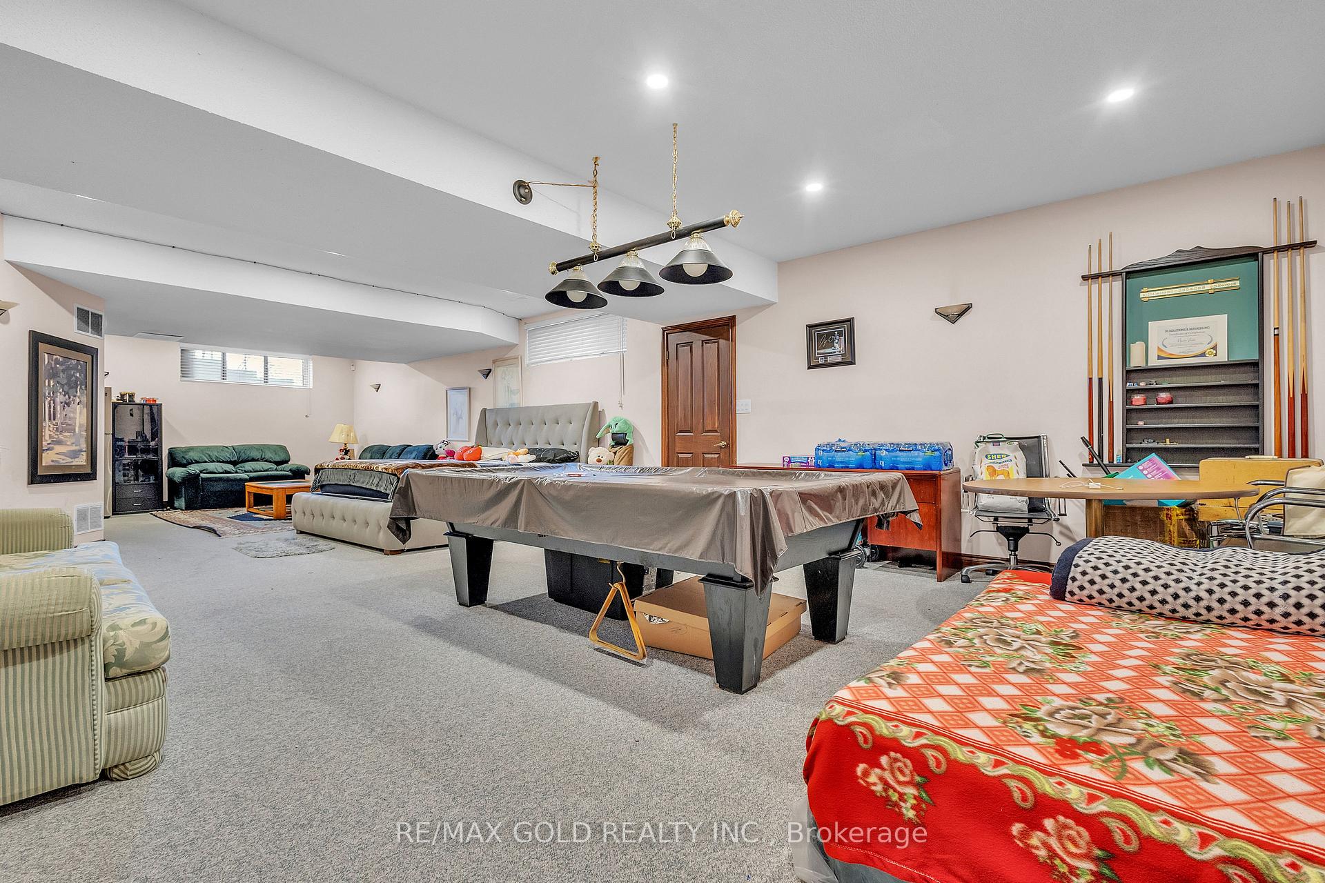 Photo 38 of 21 Leone Lane, Brampton, Bram East — HOMEH