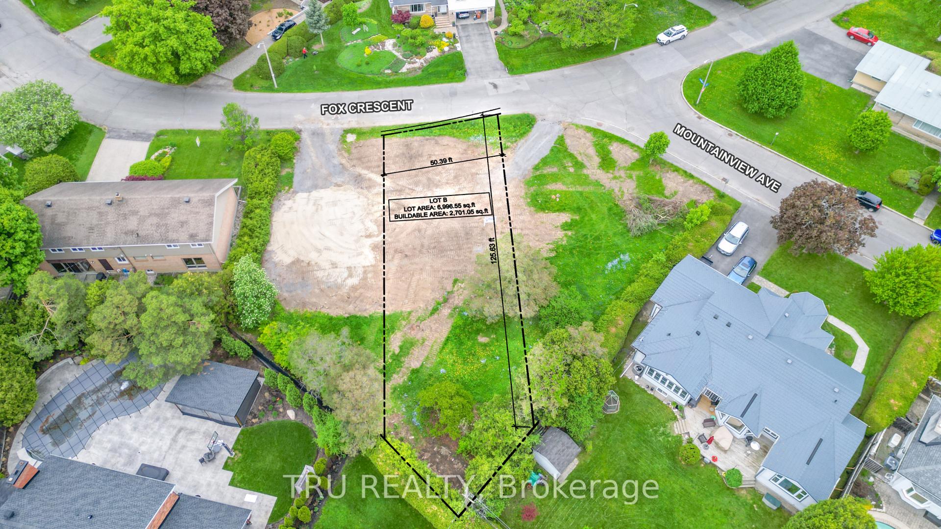 Photo 7 of 2298 Fox Crescent, Ottawa, Whitehaven — HOMEH