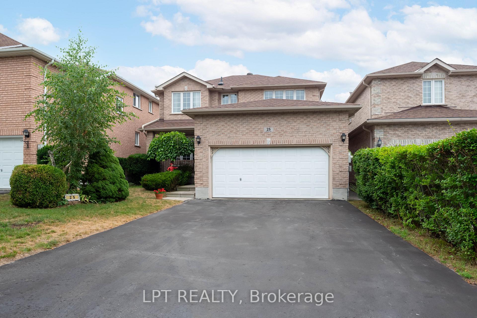 Front of 25 Dunnett Drive