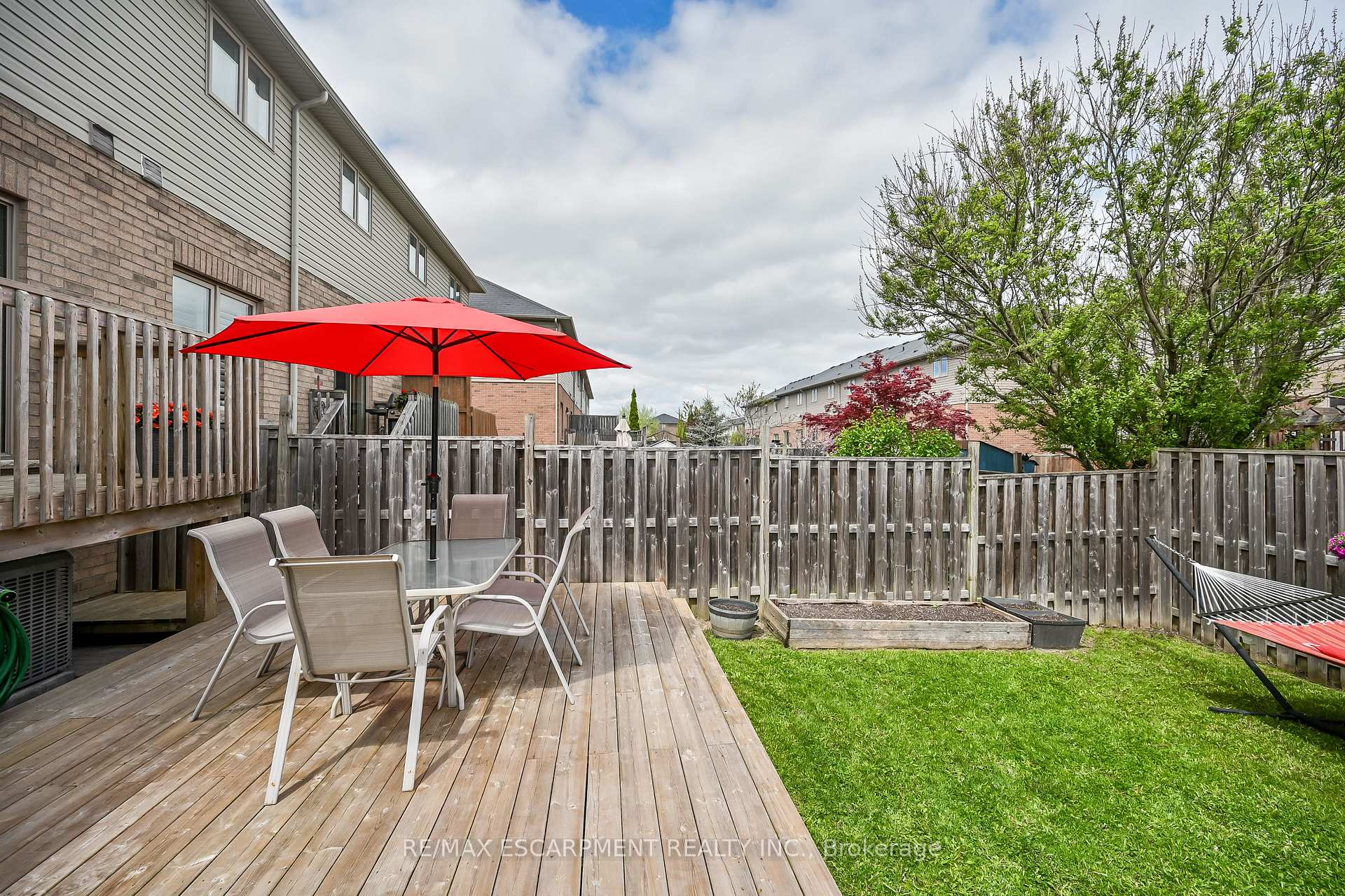 Photo 40 of 121 Bankfield Crescent, Hamilton, Stoney Creek — HOMEH