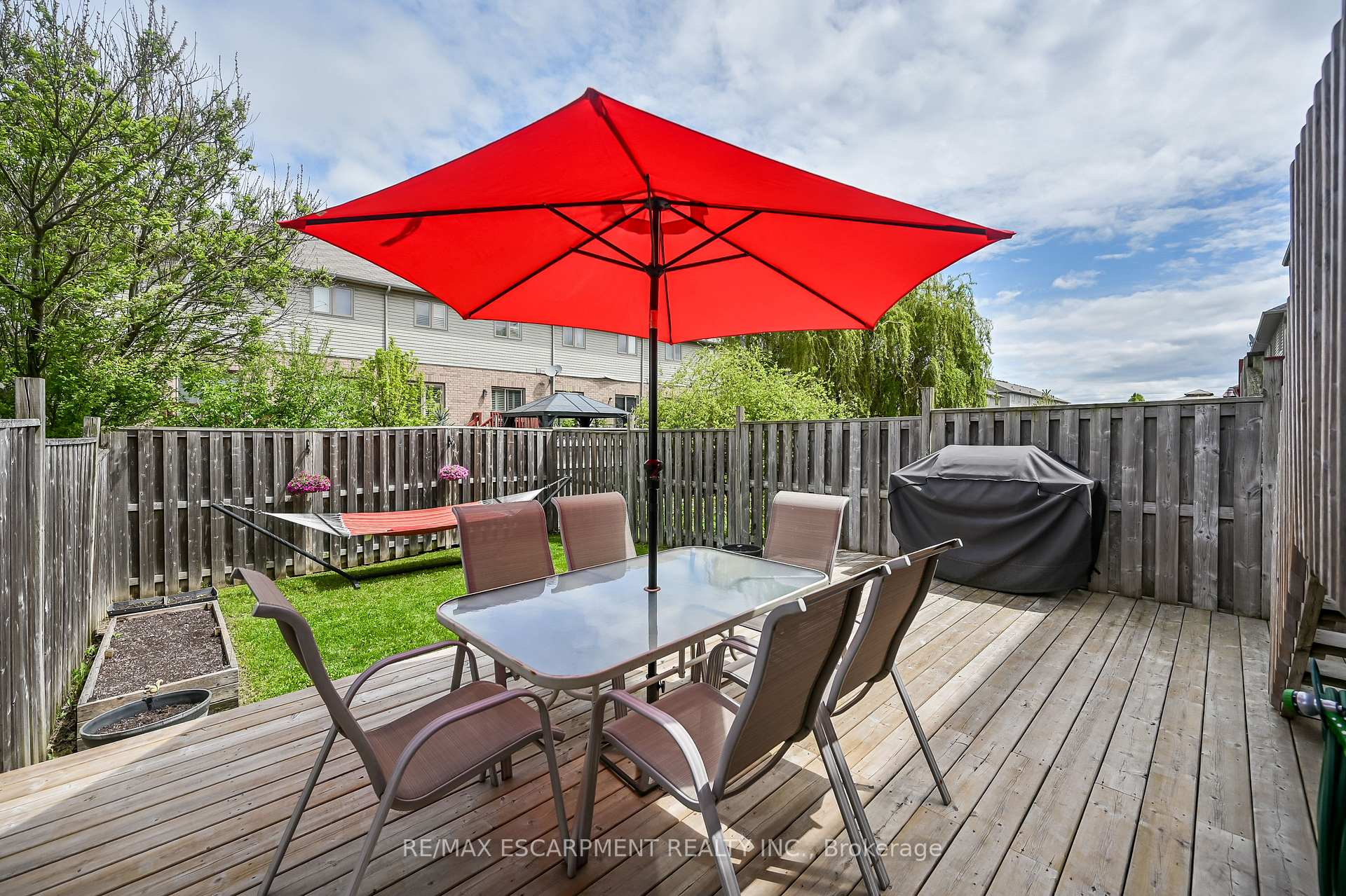 Photo 41 of 121 Bankfield Crescent, Hamilton, Stoney Creek — HOMEH