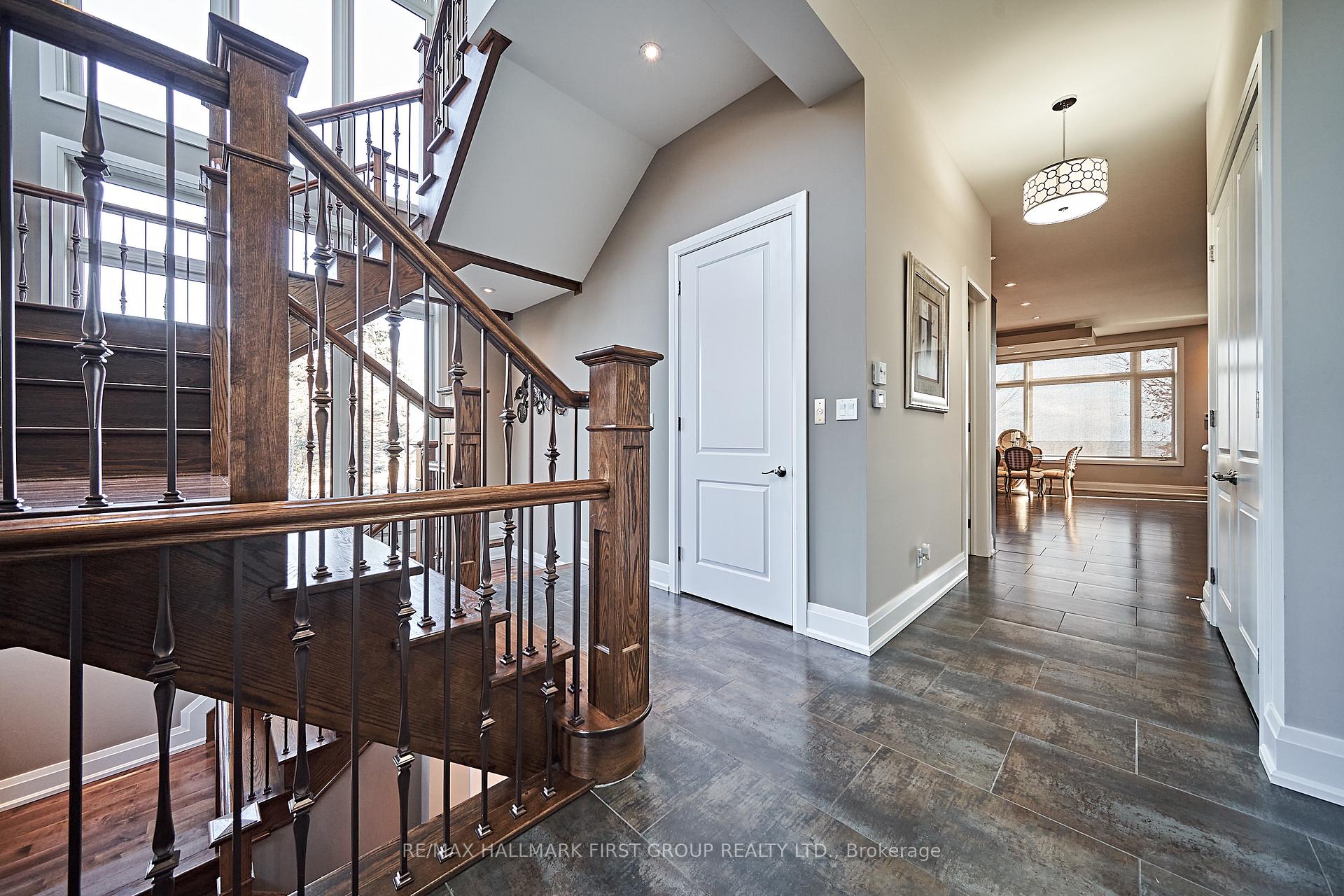 Photo 6 of 14 Ontoro Boulevard, Ajax, South East — HOMEH