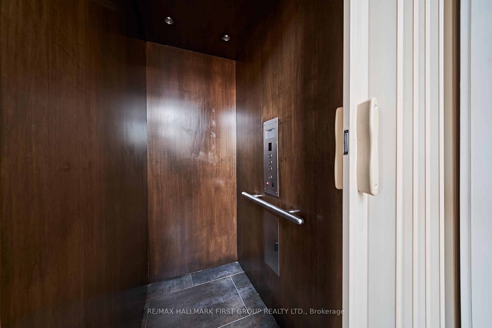Photo 5 of 14 Ontoro Boulevard, Ajax, South East — HOMEH