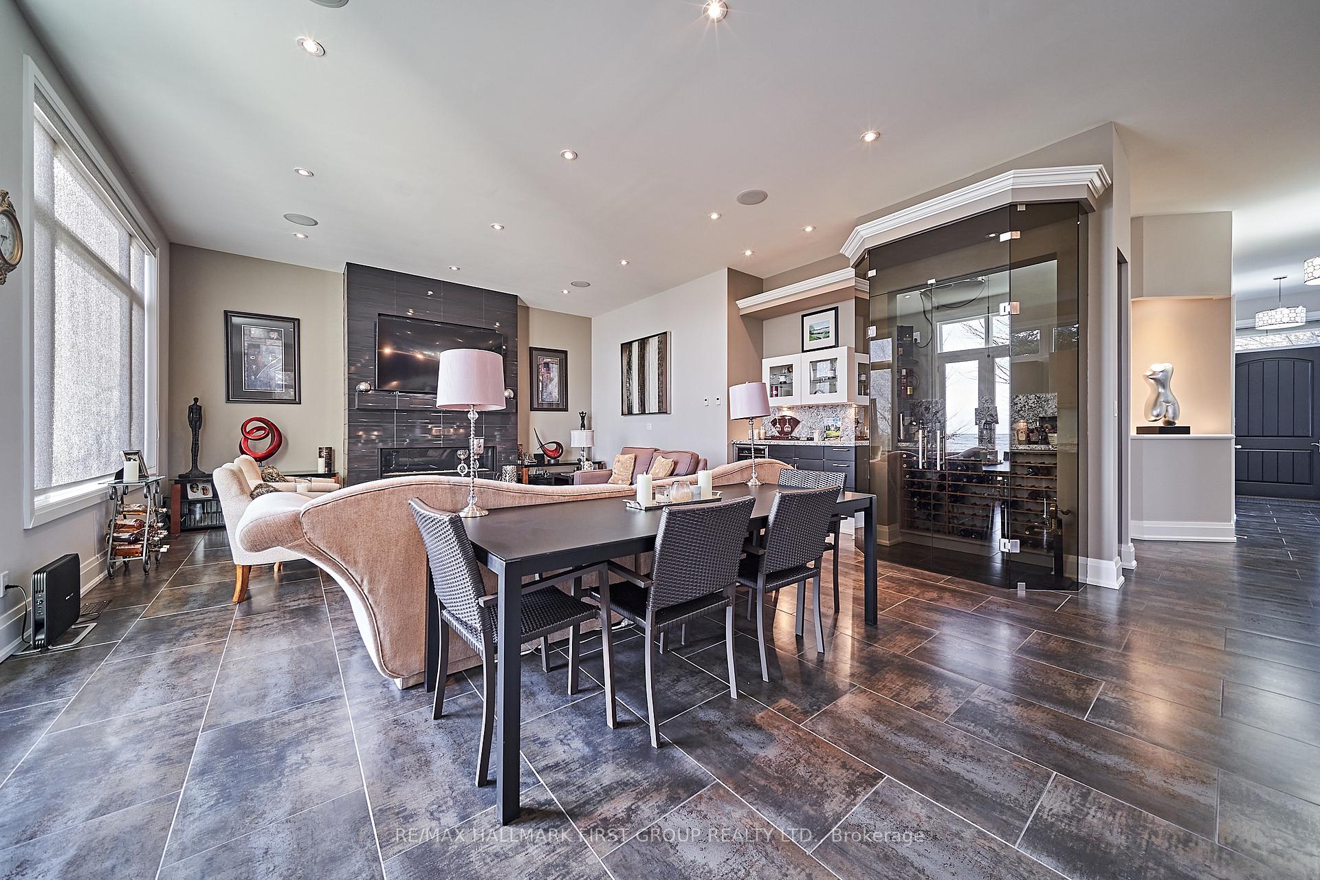 Photo 11 of 14 Ontoro Boulevard, Ajax, South East — HOMEH