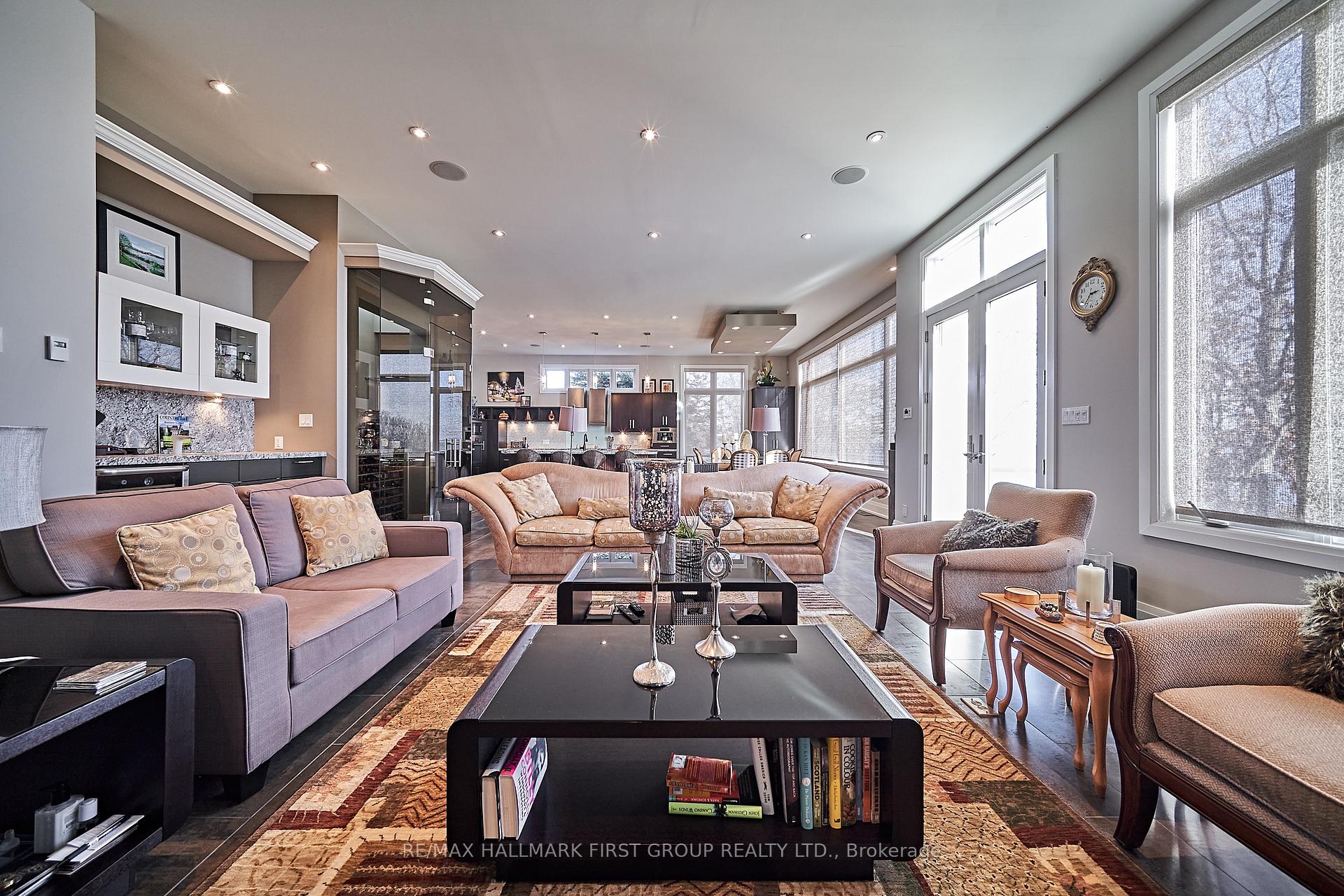 Photo 12 of 14 Ontoro Boulevard, Ajax, South East — HOMEH