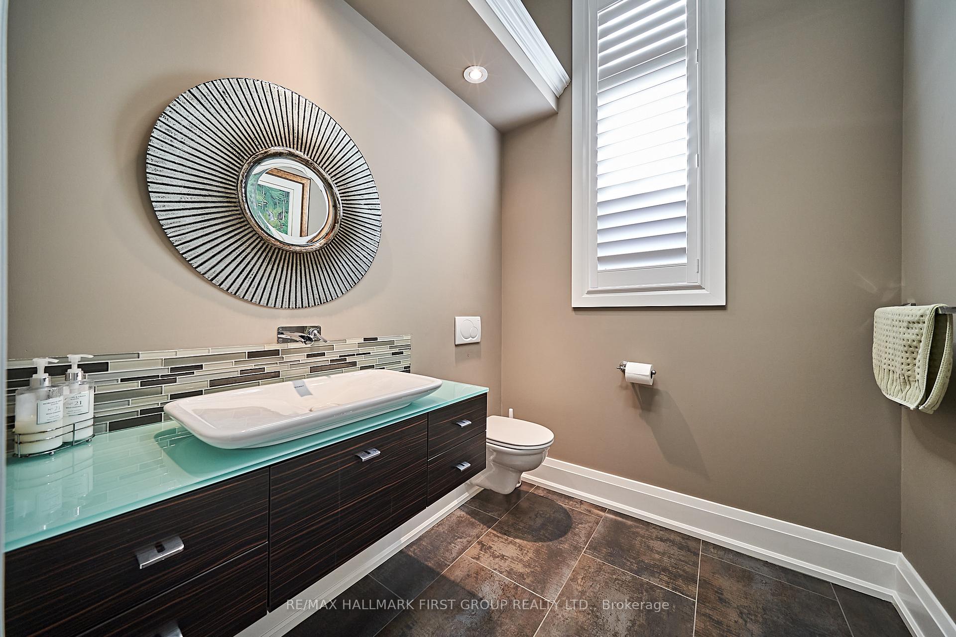 Photo 16 of 14 Ontoro Boulevard, Ajax, South East — HOMEH