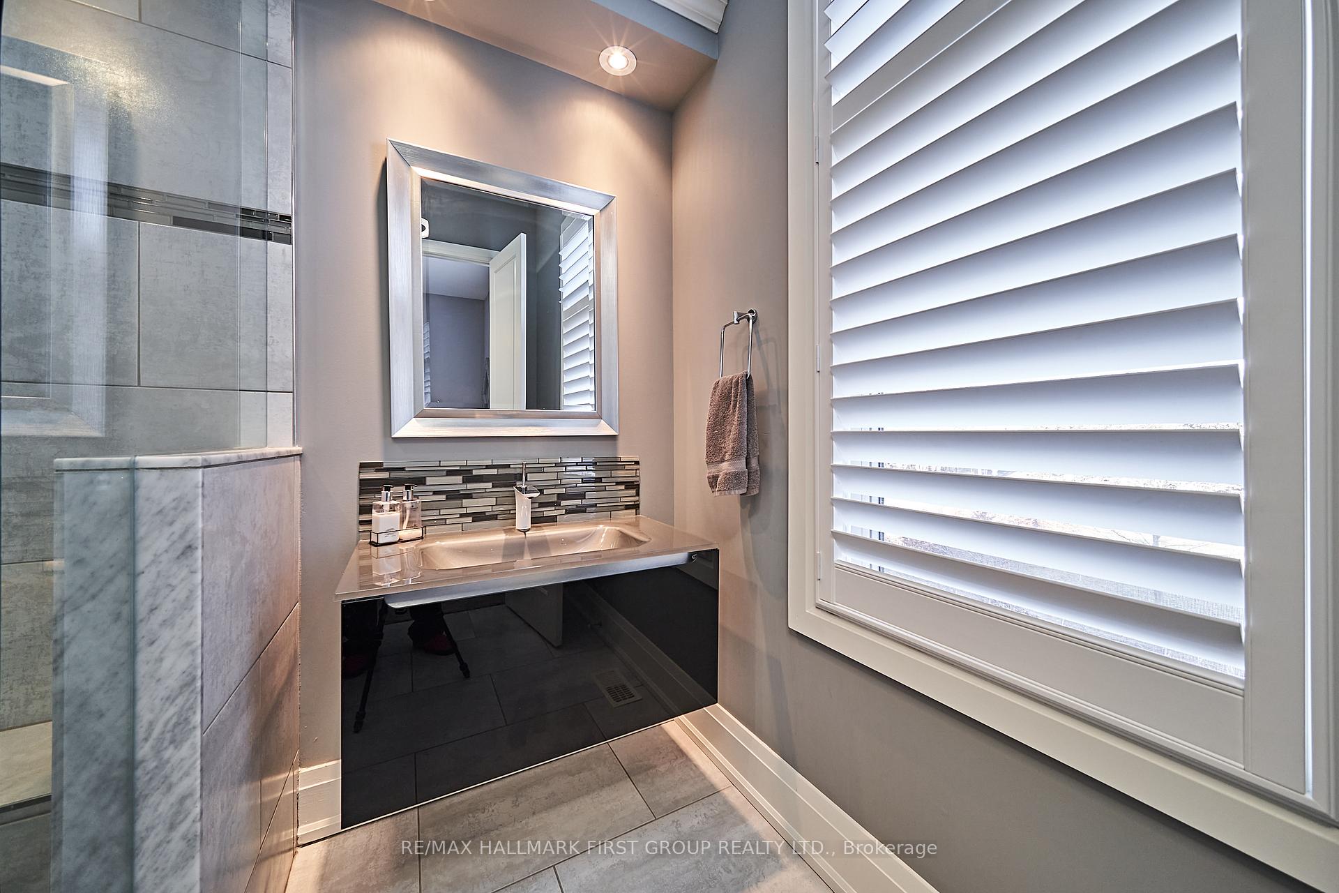 Photo 26 of 14 Ontoro Boulevard, Ajax, South East — HOMEH