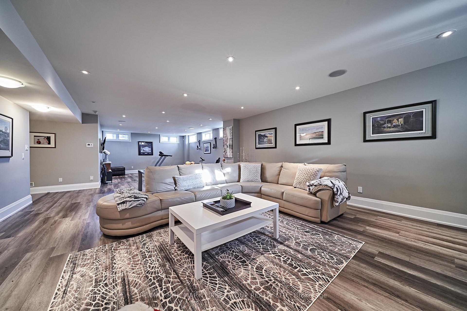 Photo 34 of 14 Ontoro Boulevard, Ajax, South East — HOMEH