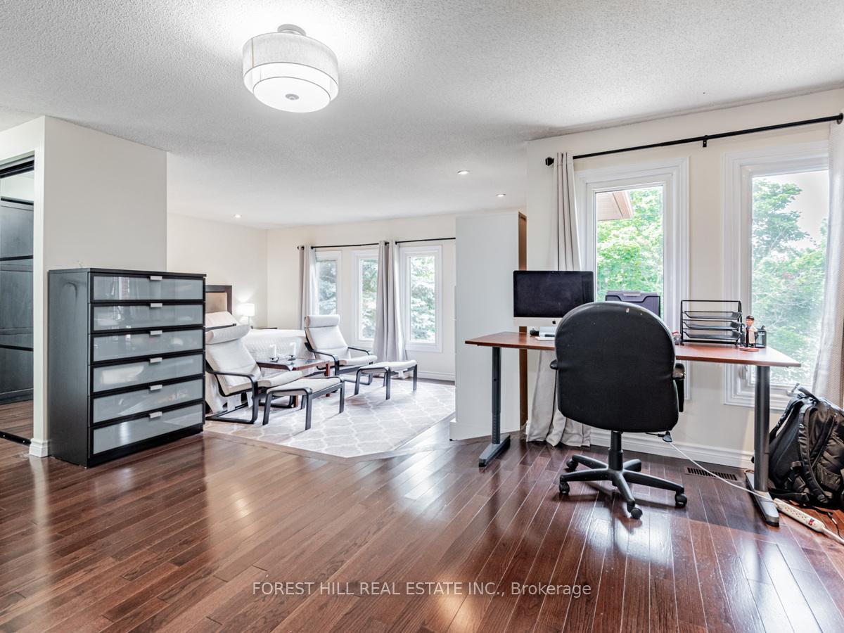 Photo 11 of 55 Stacey Crescent, Markham, Thornlea — HOMEH
