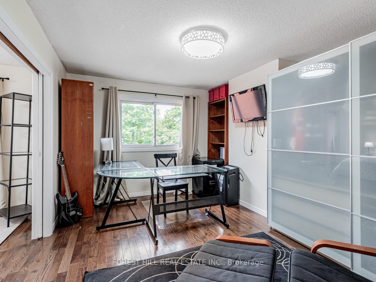 Photo 24 of 55 Stacey Crescent, Markham, Thornlea — HOMEH