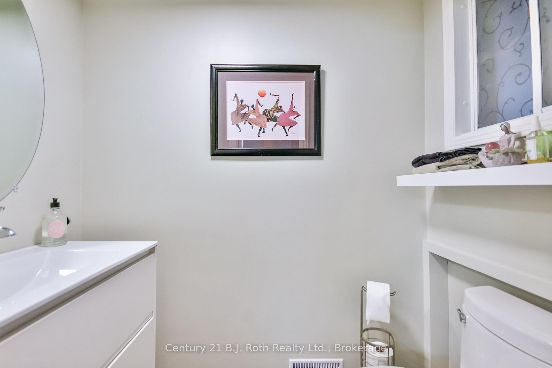 Photo 22 of 745 Algonquin Drive, Midland — HOMEH