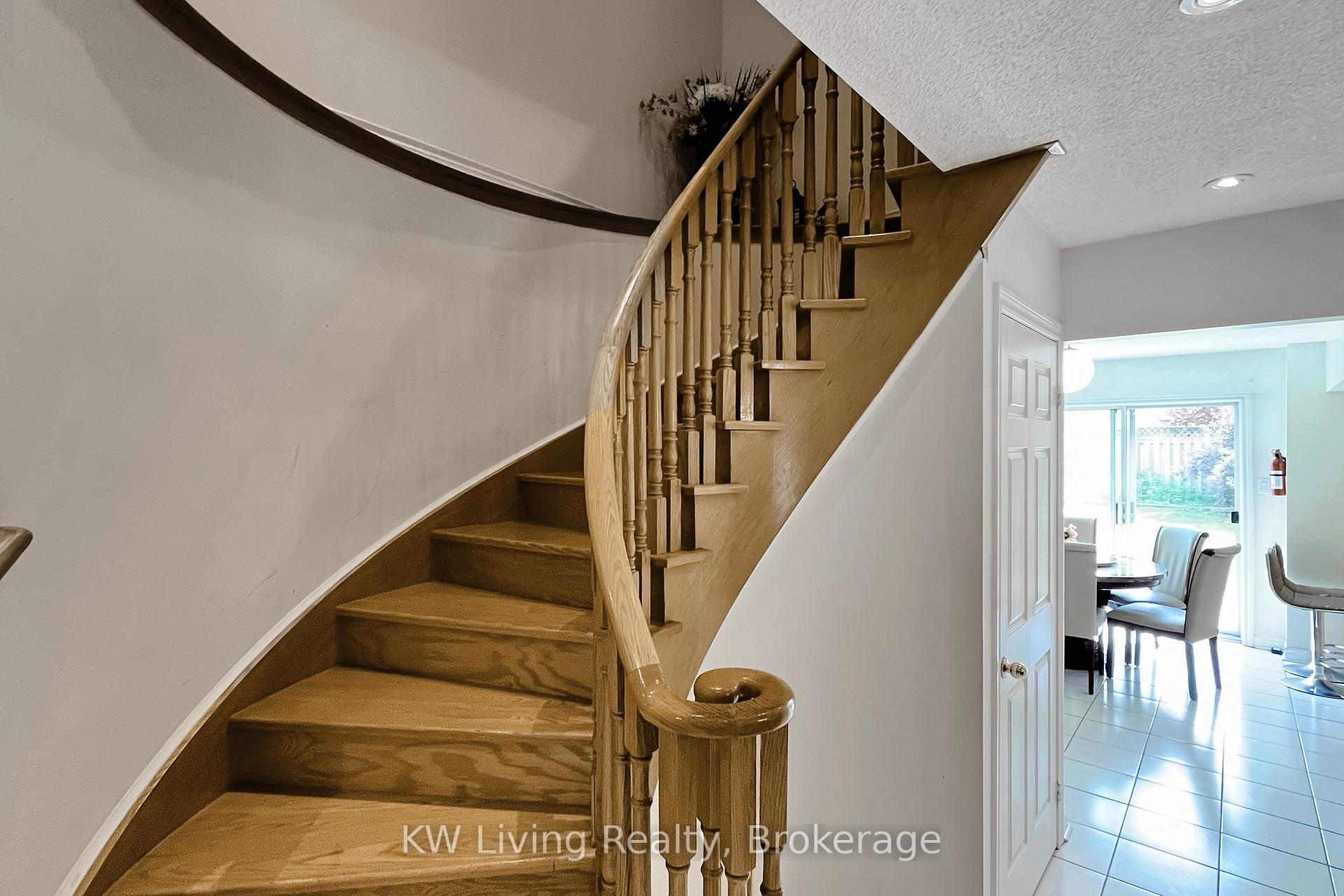 Photo 23 of 299 Highglen Avenue, Markham, Middlefield — HOMEH
