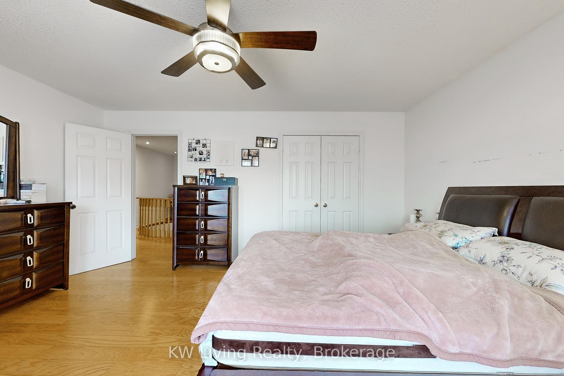 Photo 30 of 299 Highglen Avenue, Markham, Middlefield — HOMEH