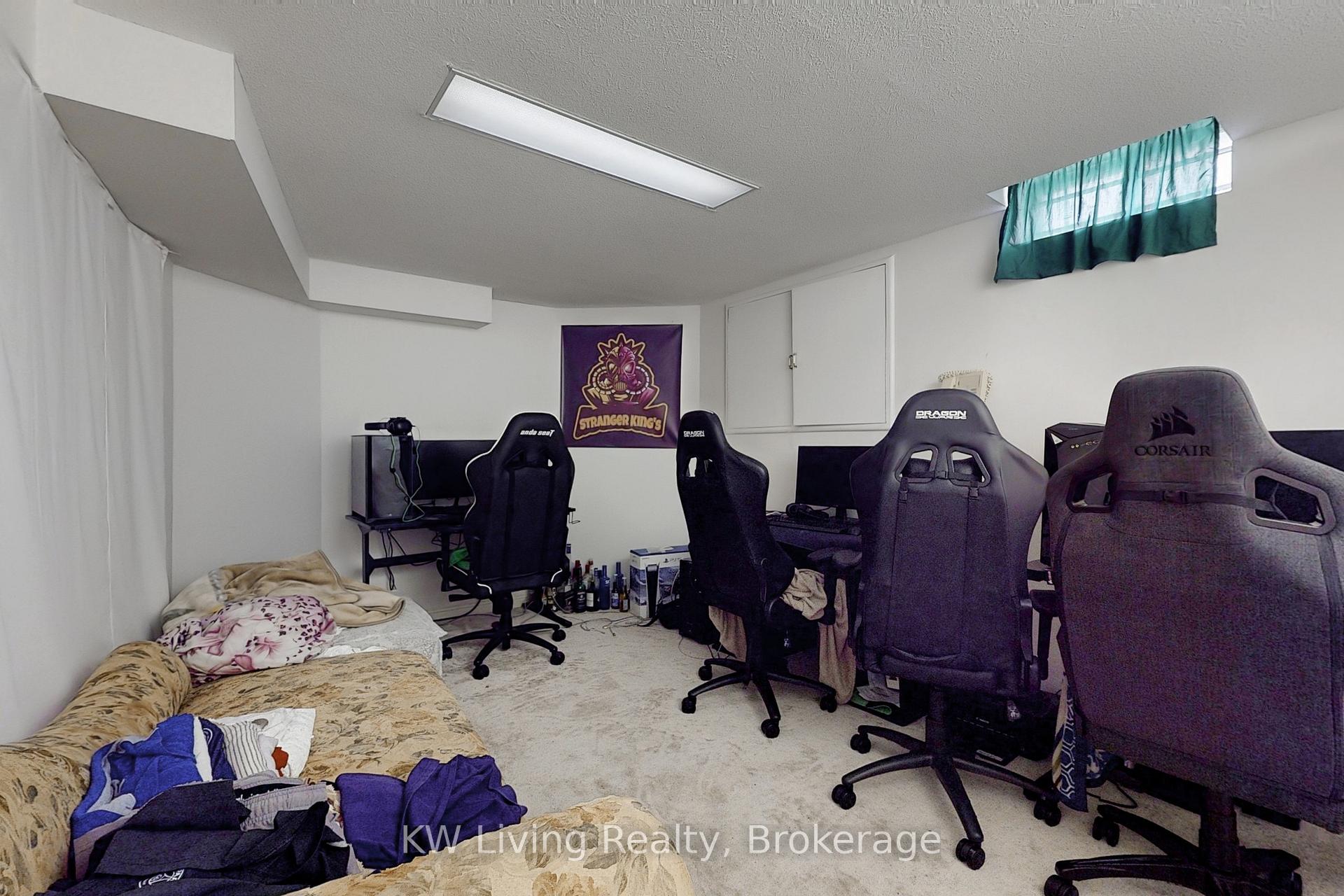 Photo 39 of 299 Highglen Avenue, Markham, Middlefield — HOMEH