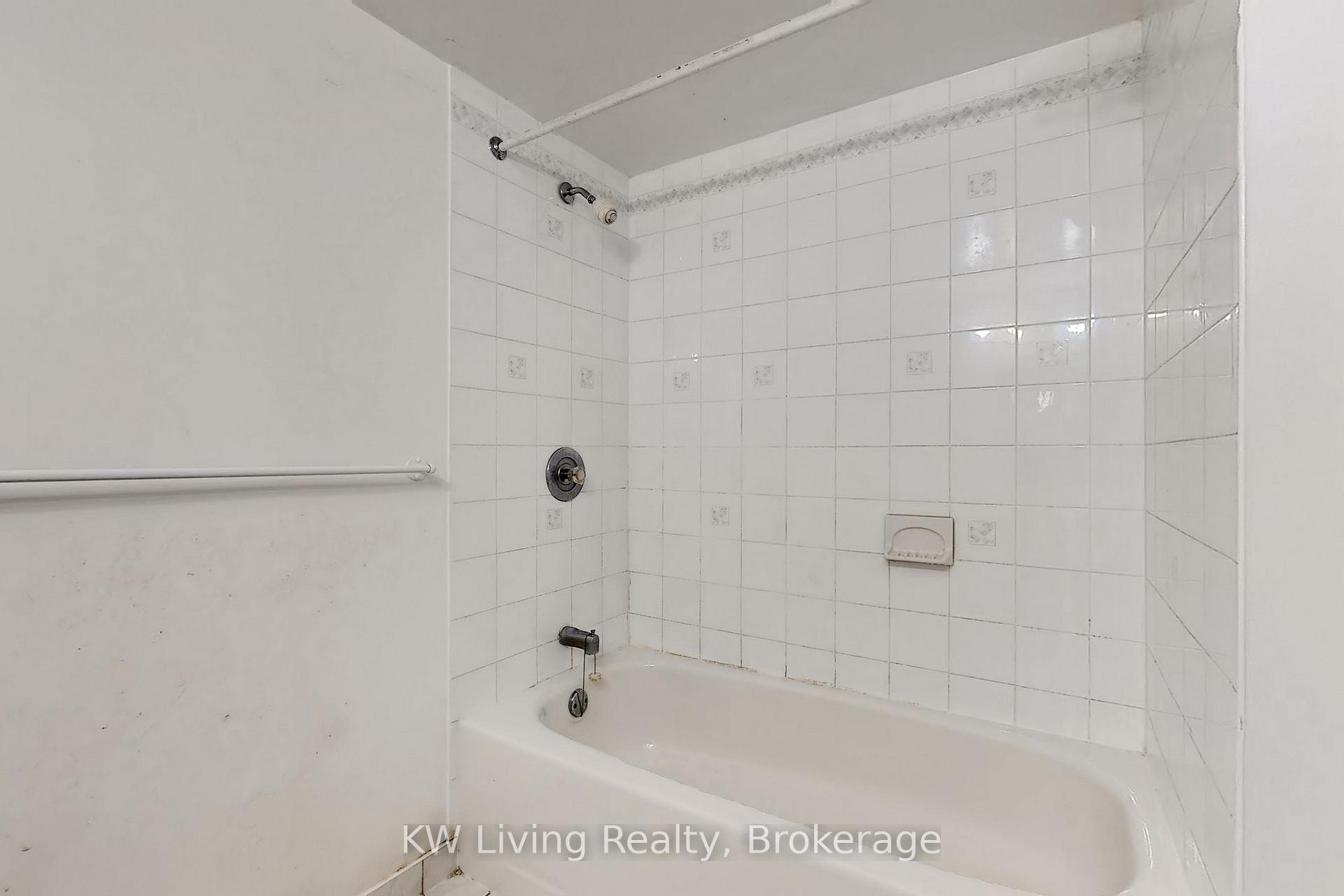 Photo 46 of 299 Highglen Avenue, Markham, Middlefield — HOMEH