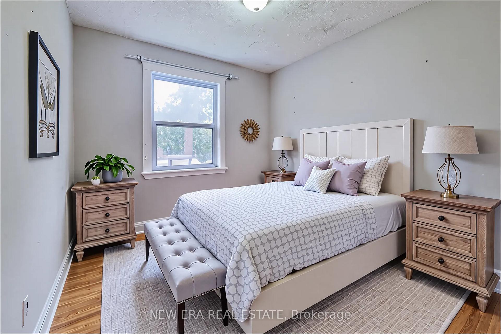 Photo 25 of 107 Haddon Avenue S, Hamilton, Ainslie Wood — HOMEH