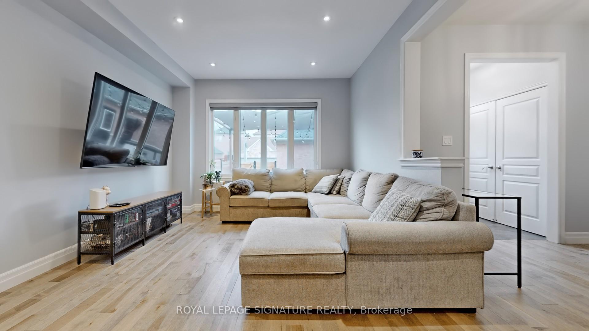 Photo 3 of 10 Foxton Road, Markham, Cornell — HOMEH