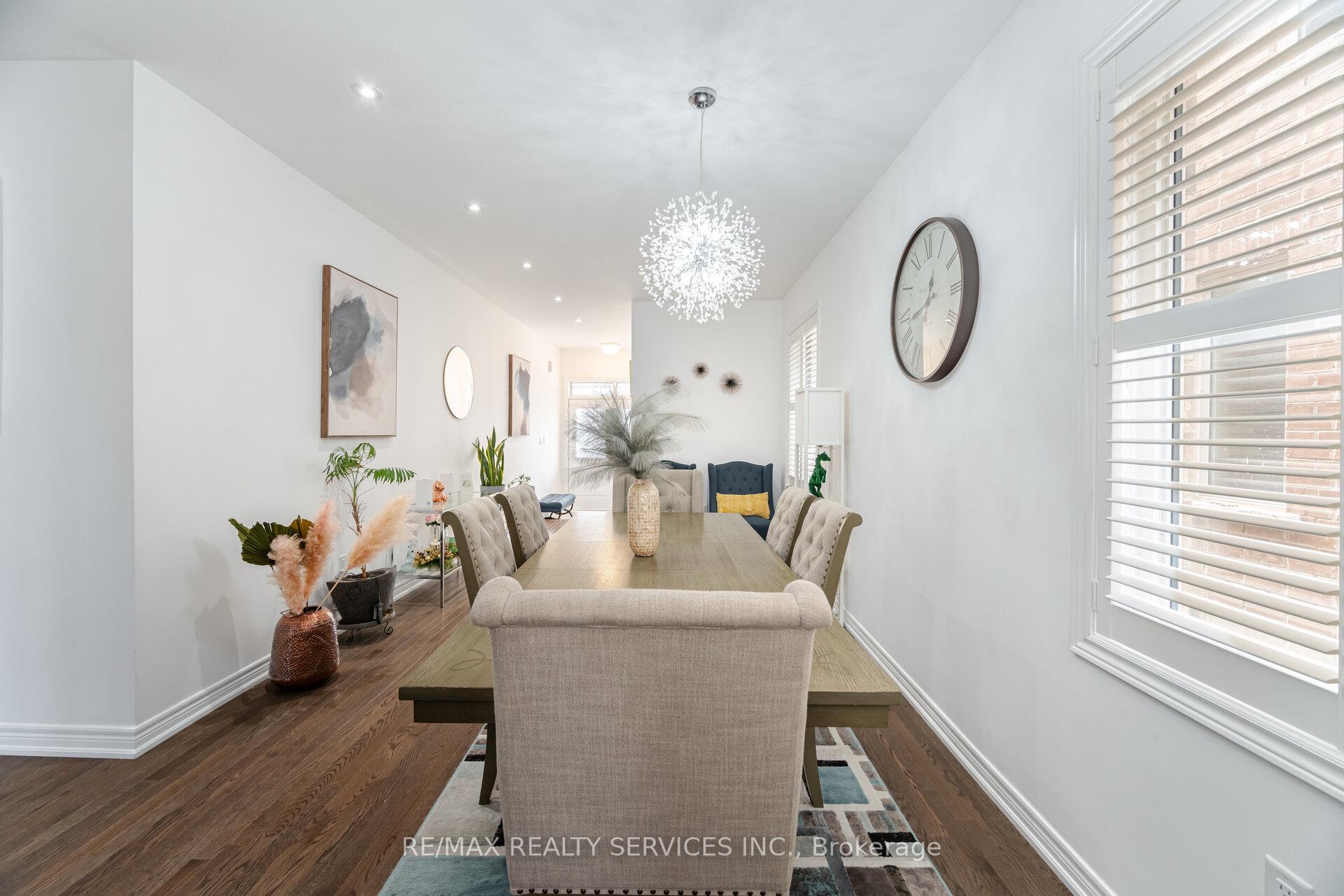 Photo 14 of 17 Boathouse Road, Brampton, Northwest Brampton — HOMEH