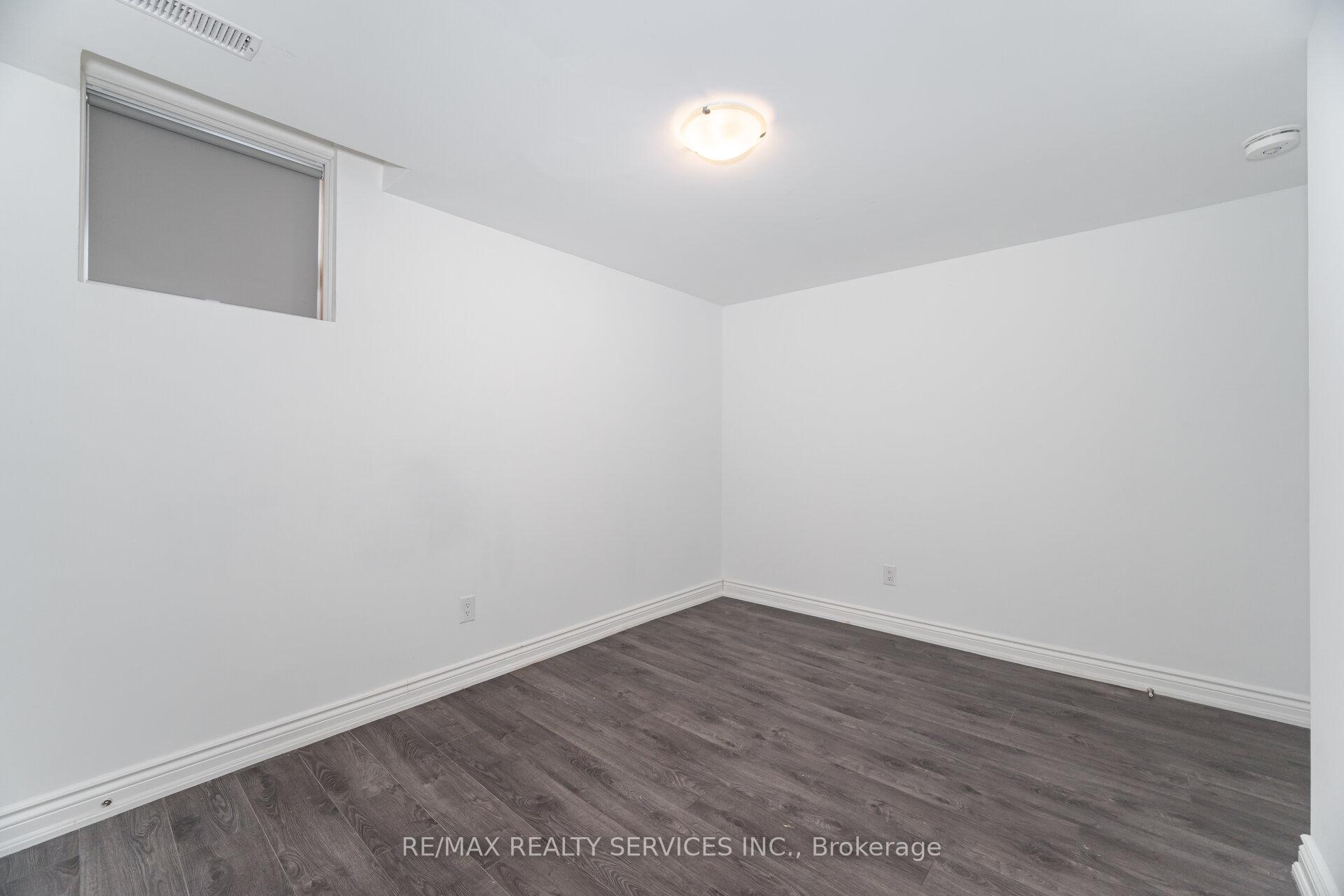Photo 33 of 17 Boathouse Road, Brampton, Northwest Brampton — HOMEH