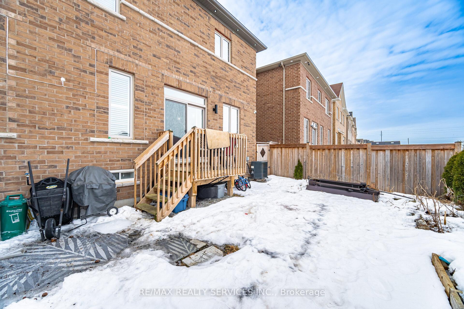 Photo 47 of 17 Boathouse Road, Brampton, Northwest Brampton — HOMEH