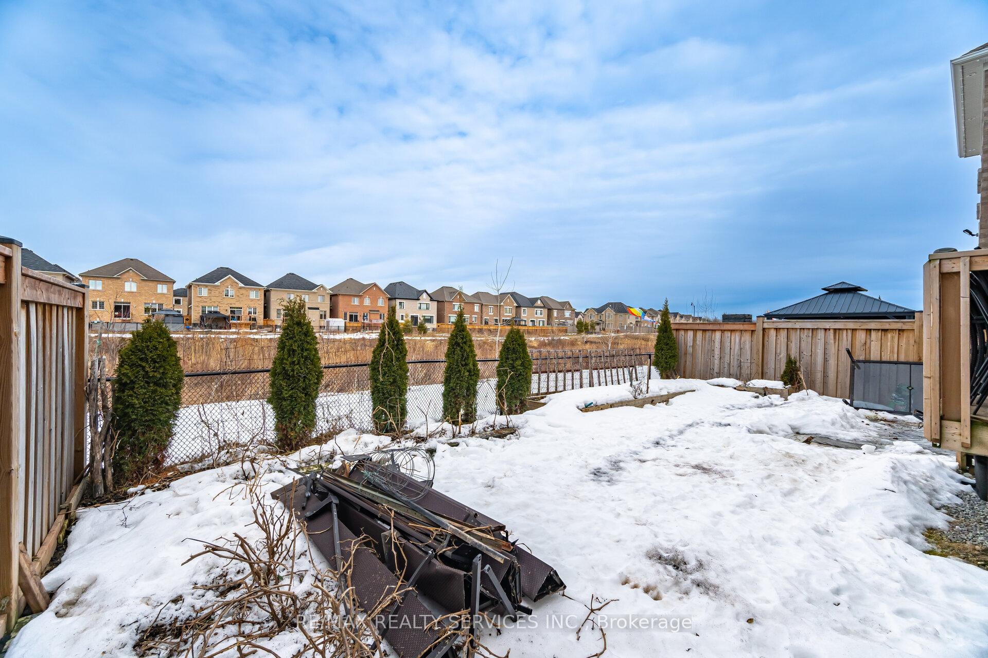 Photo 49 of 17 Boathouse Road, Brampton, Northwest Brampton — HOMEH