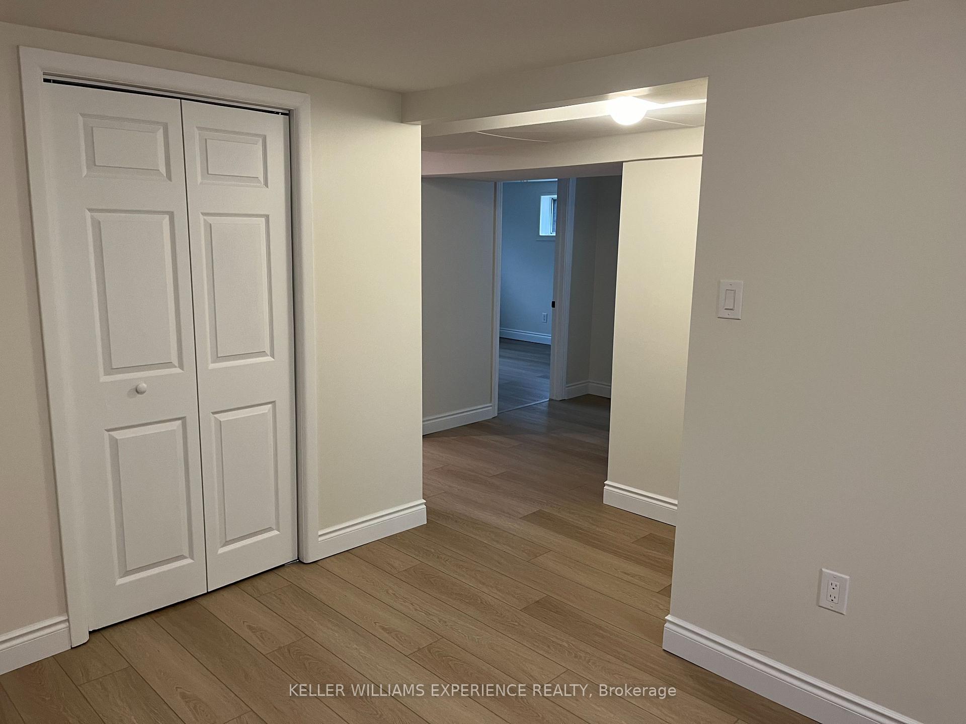Photo 10 of 68 Campbell Avenue, Barrie, Allandale — HOMEH
