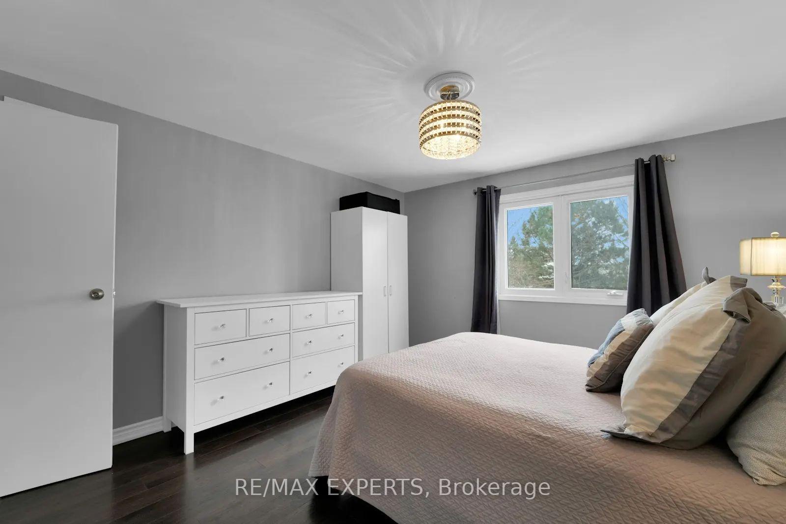 Photo 20 of 10 Cassander Crescent, Brampton, Heart Lake East — HOMEH