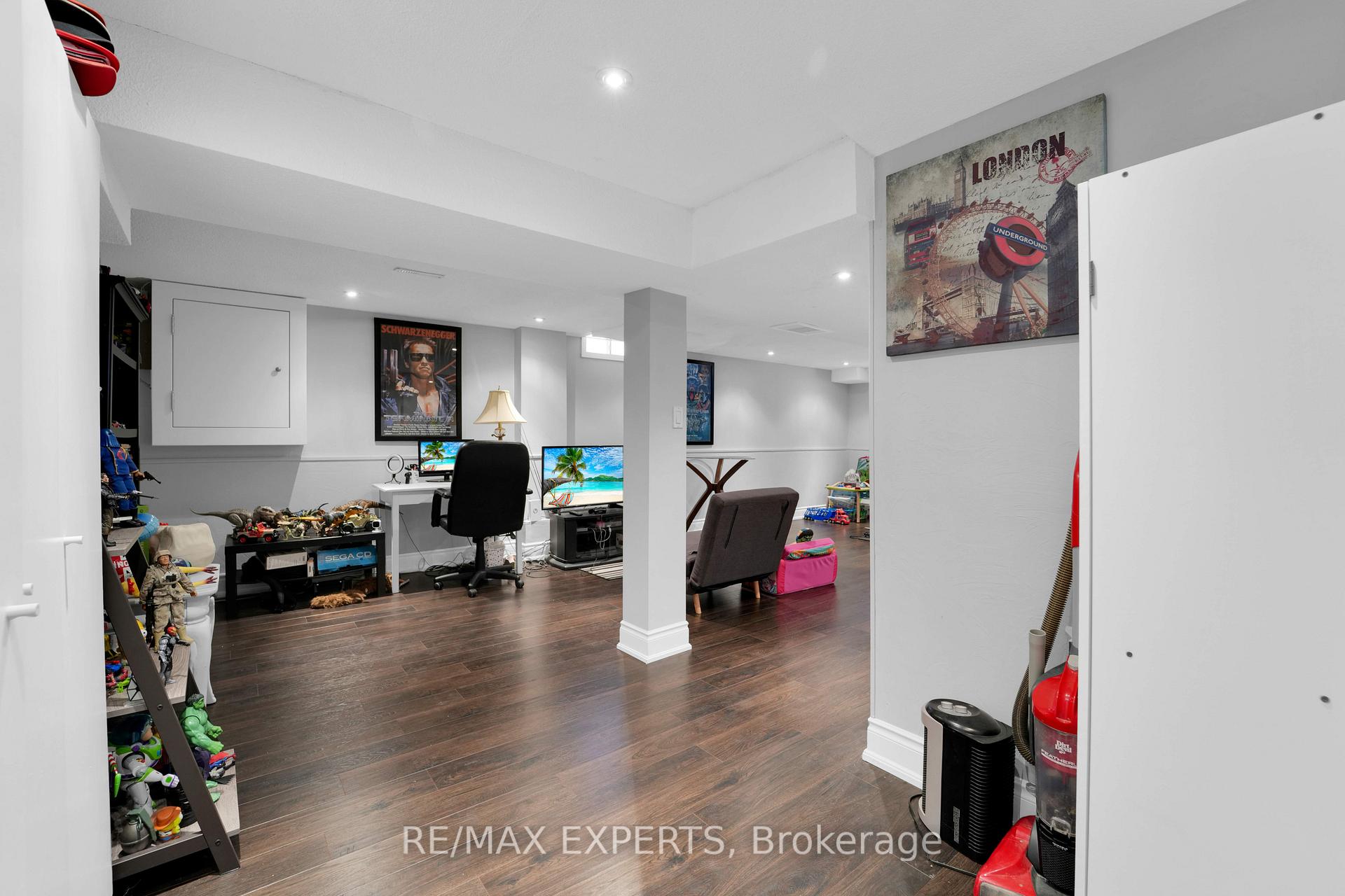 Photo 27 of 10 Cassander Crescent, Brampton, Heart Lake East — HOMEH