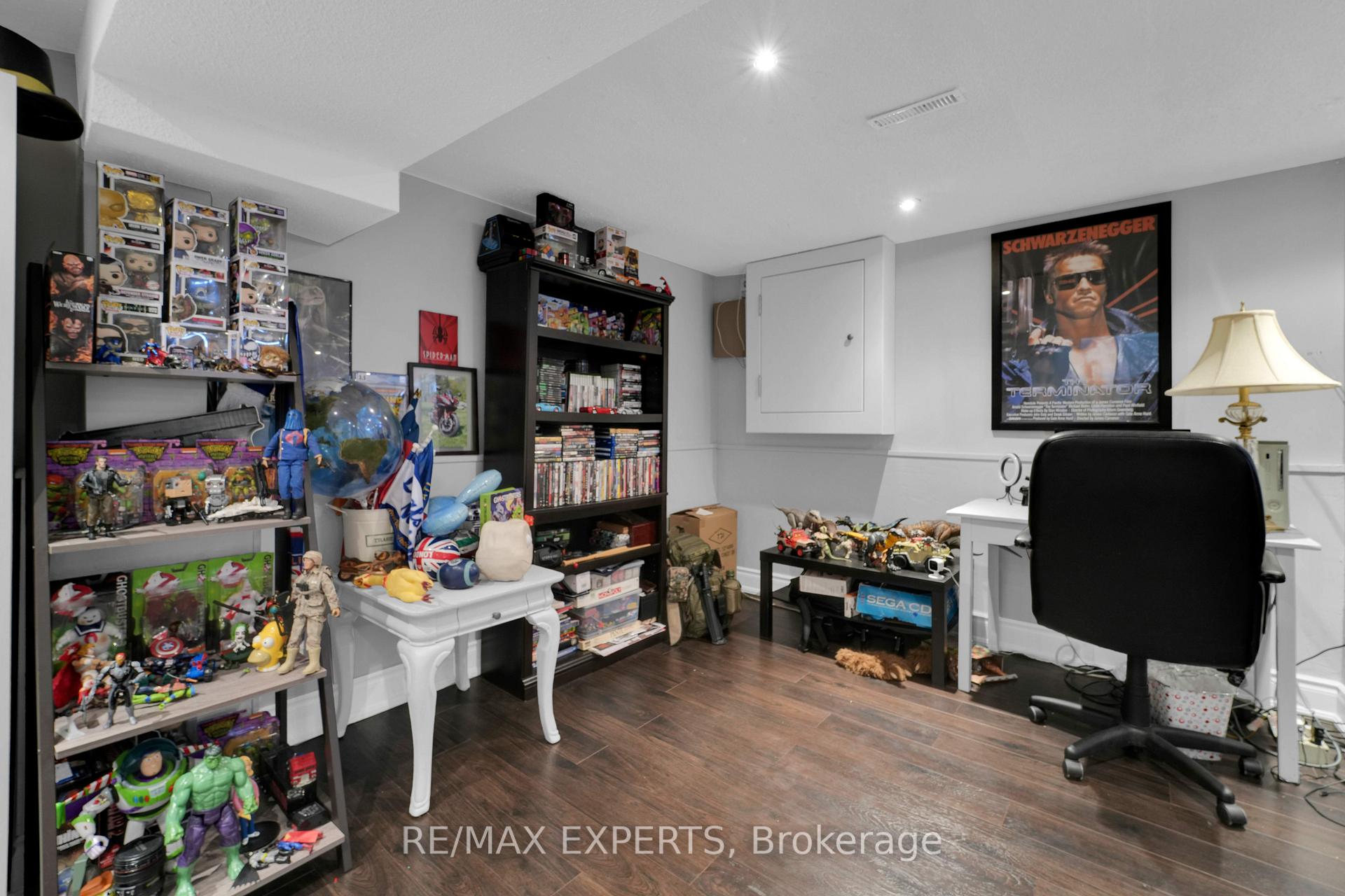 Photo 29 of 10 Cassander Crescent, Brampton, Heart Lake East — HOMEH