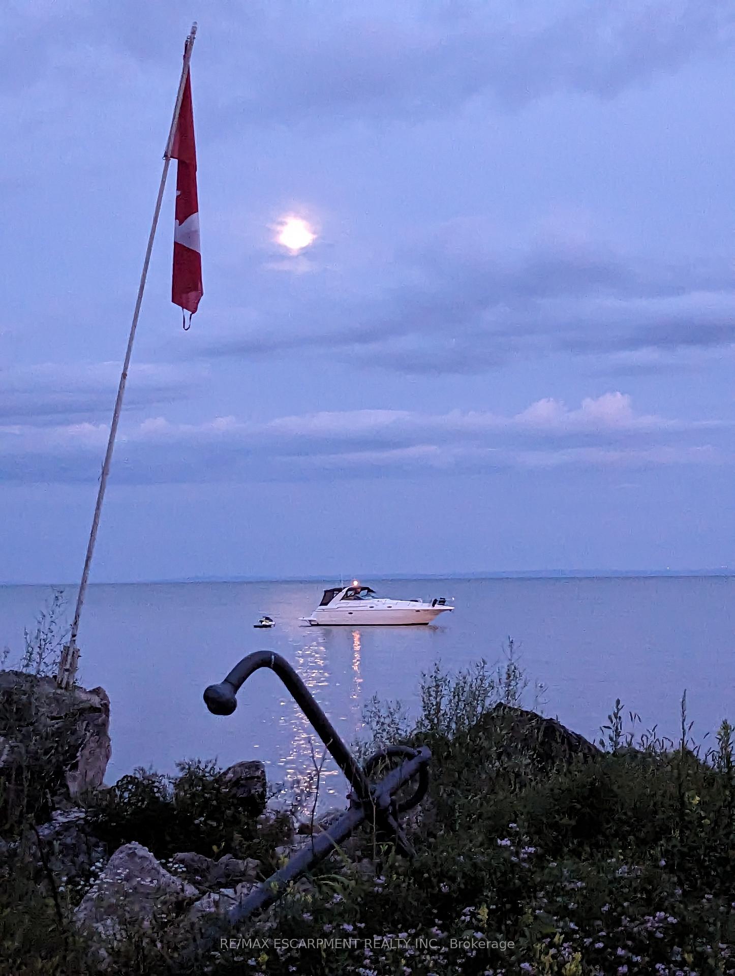 Photo 32 of 2811 North Shore Drive, Haldimand, Dunnville — HOMEH