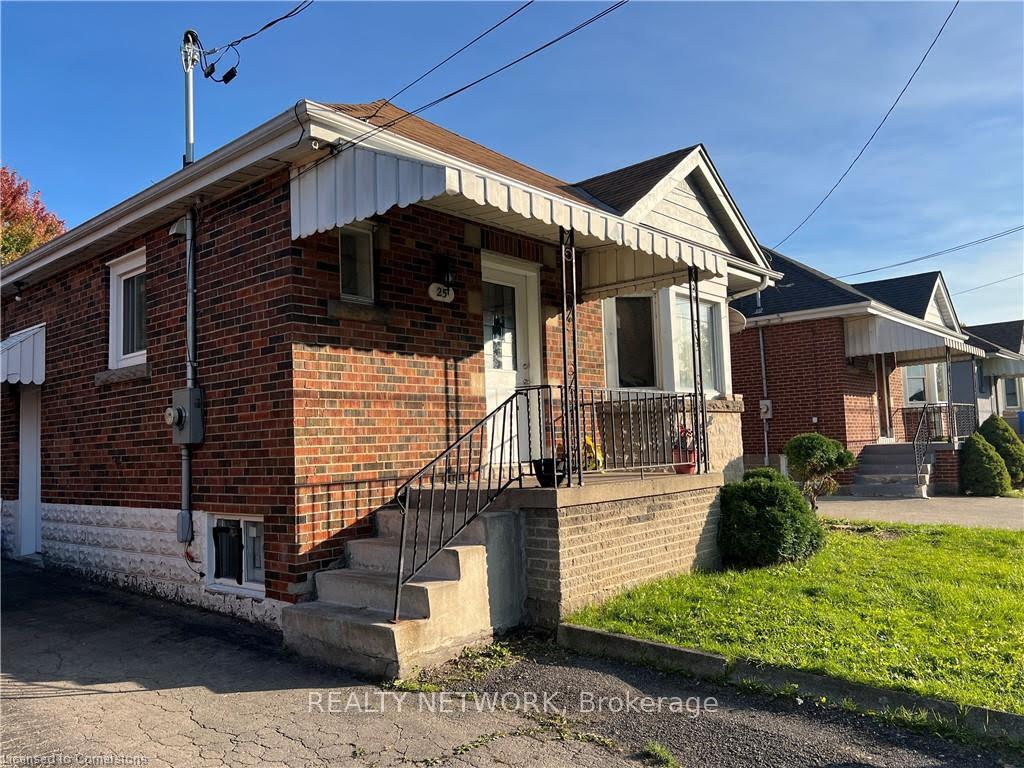 Photo 1 of 25 West 3rd Street, Hamilton, Southam — HOMEH