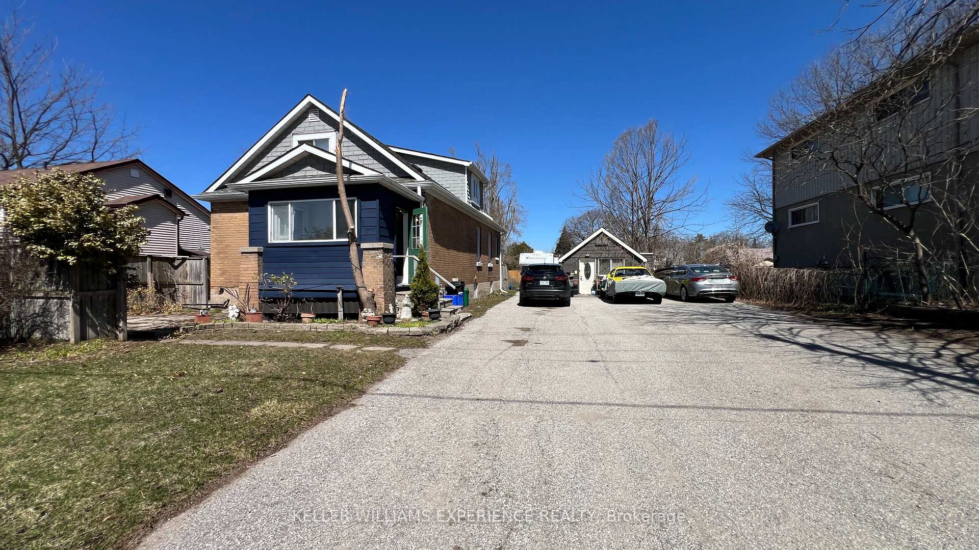 Photo 2 of 72 Campbell Avenue, Barrie, Allandale — HOMEH