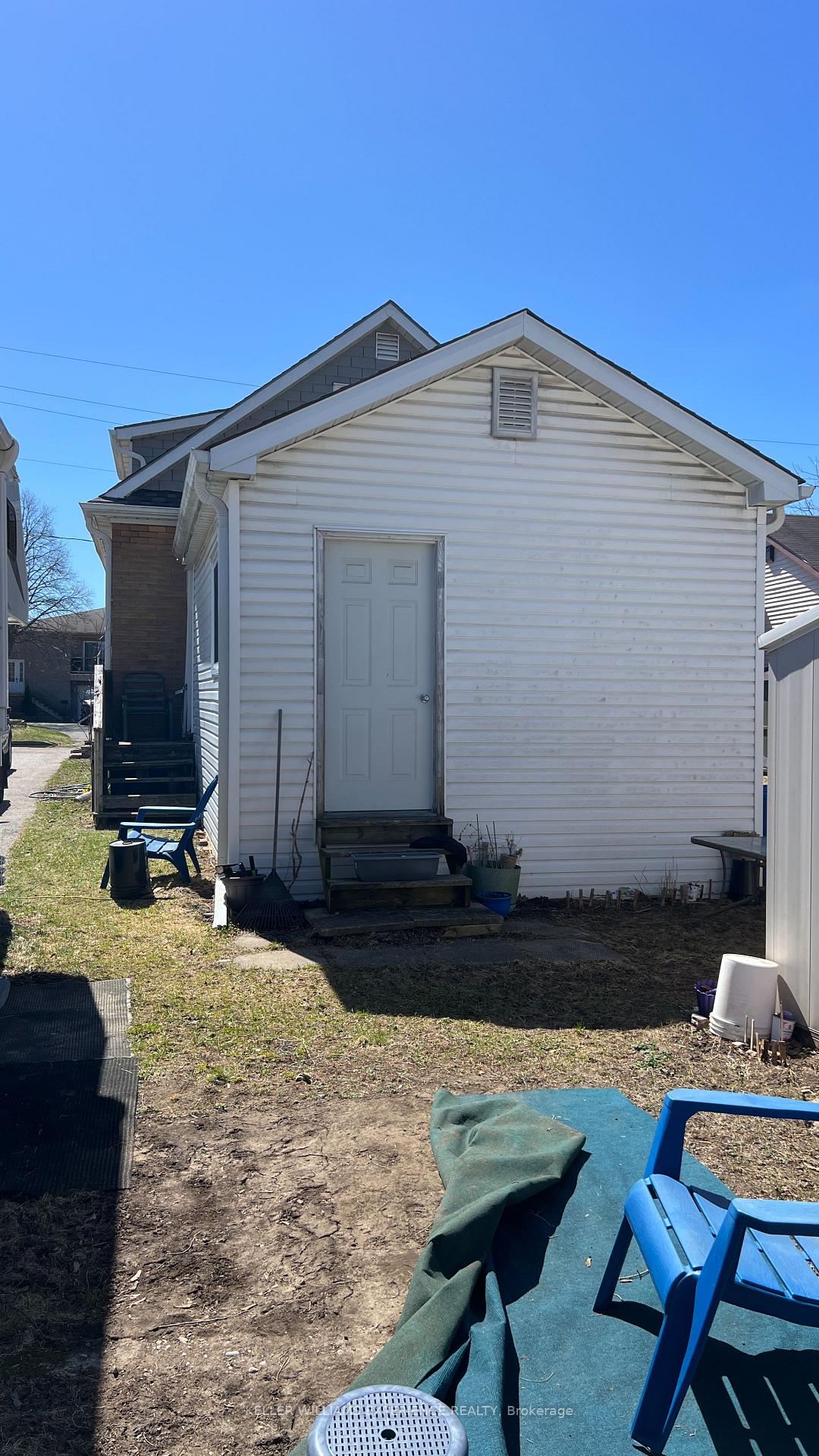 Photo 3 of 72 Campbell Avenue, Barrie, Allandale — HOMEH