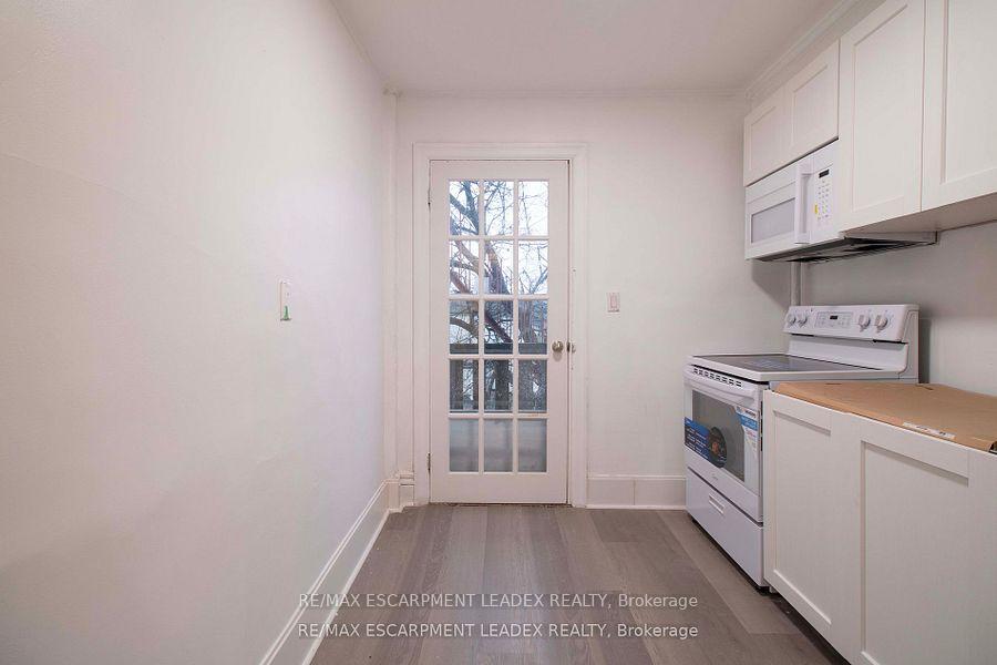 Photo 5 of 417 King Street W, Hamilton, Strathcona — HOMEH