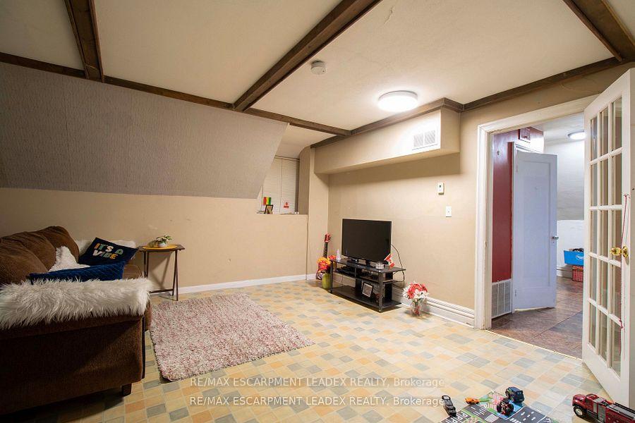 Photo 31 of 417 King Street W, Hamilton, Strathcona — HOMEH