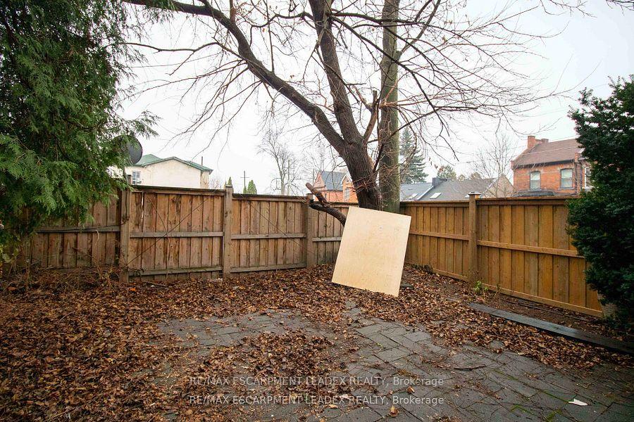 Photo 37 of 417 King Street W, Hamilton, Strathcona — HOMEH